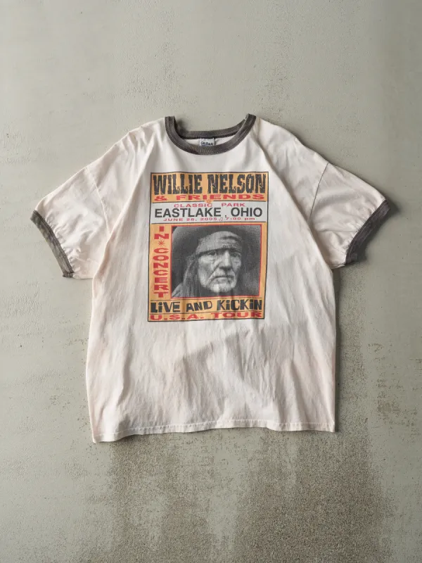 Vintage 05' White Willie Nelson & Friends Tour Tee (L) sold by Rebalance Vintage