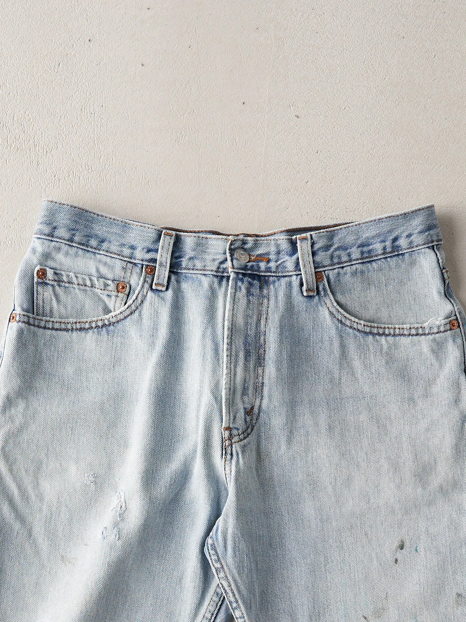Vintage Y2K Light Wash Levis 505 Cutoff Denim Shorts (32x8) sold by Rebalance Vintage product image thumbnail 3