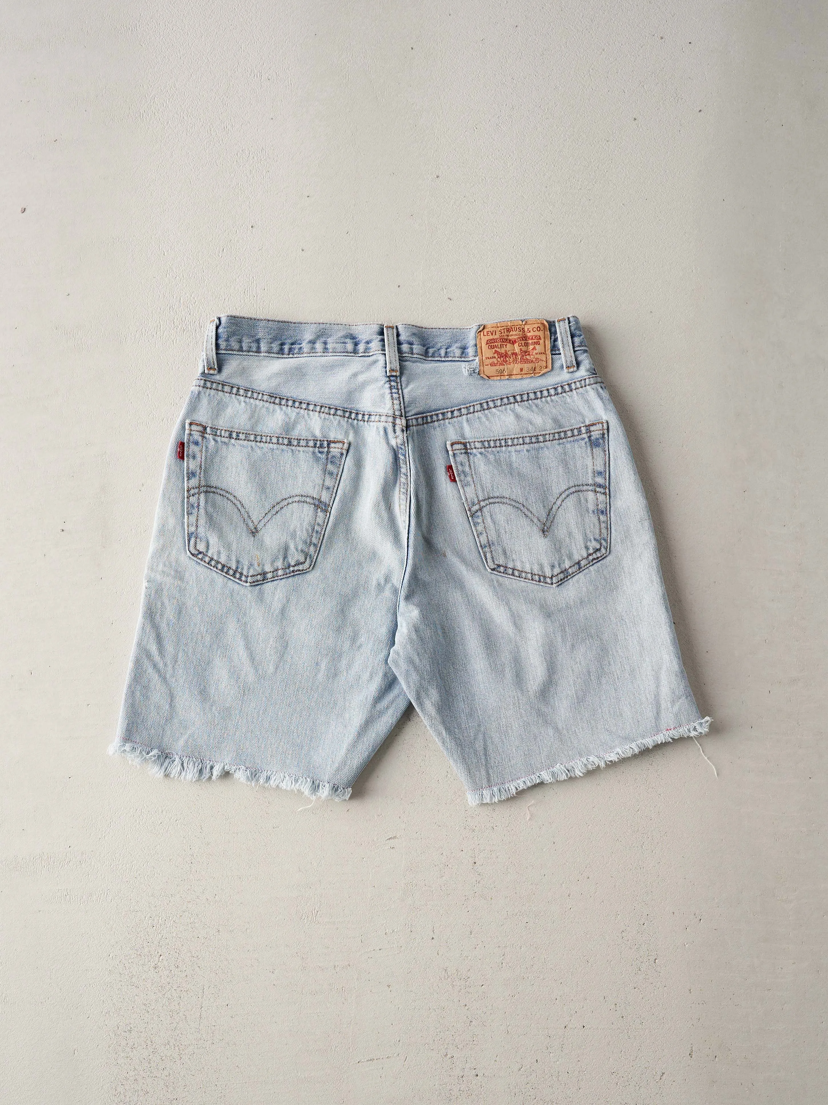 Vintage Y2K Light Wash Levis 505 Cutoff Denim Shorts (32x8) sold by Rebalance Vintage product image thumbnail 2