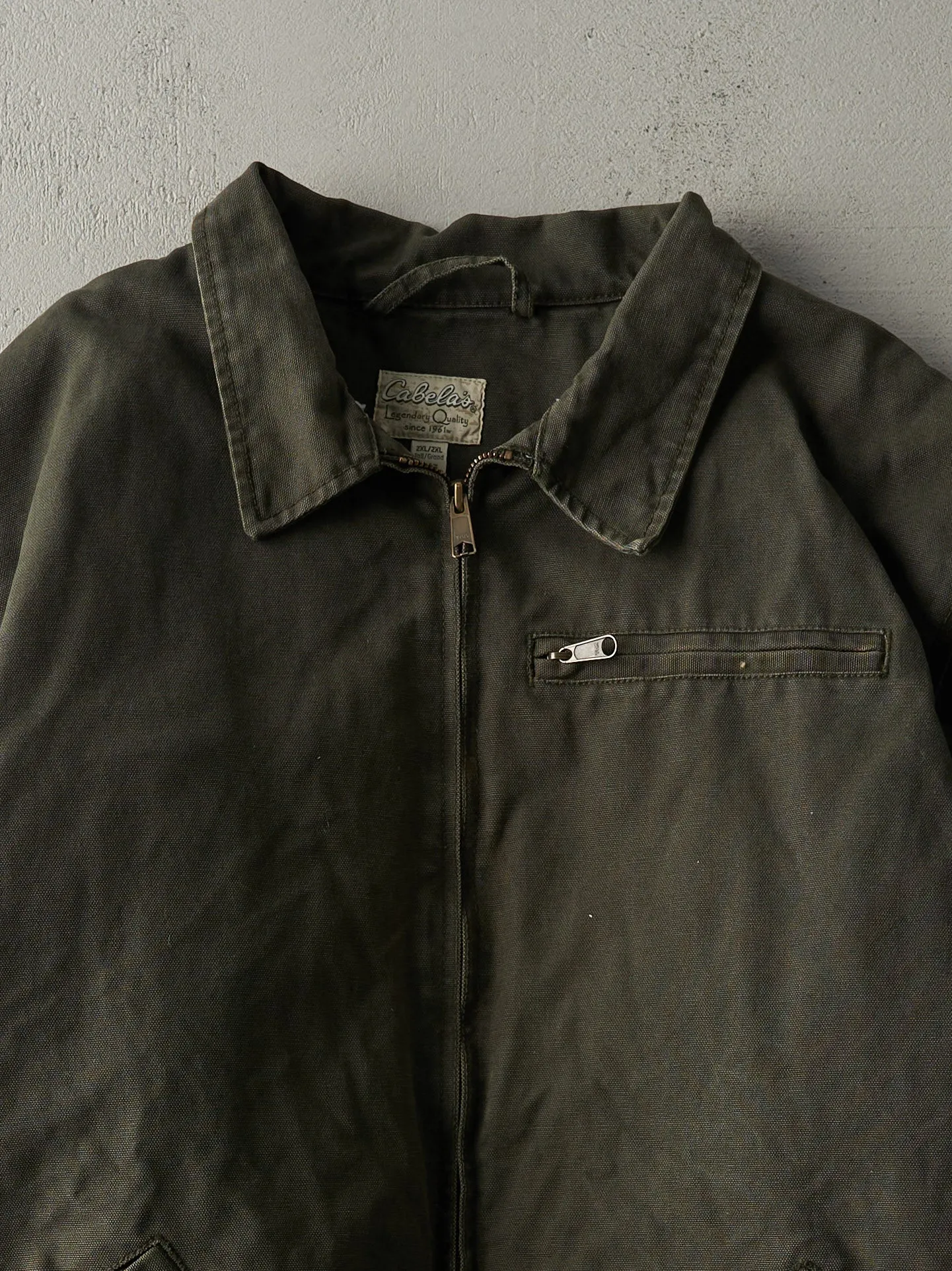 Vintage Y2K Green Embroidered Cabela's Sherpa Lined Workwear Jacket (L) sold by Rebalance Vintage product image thumbnail 3