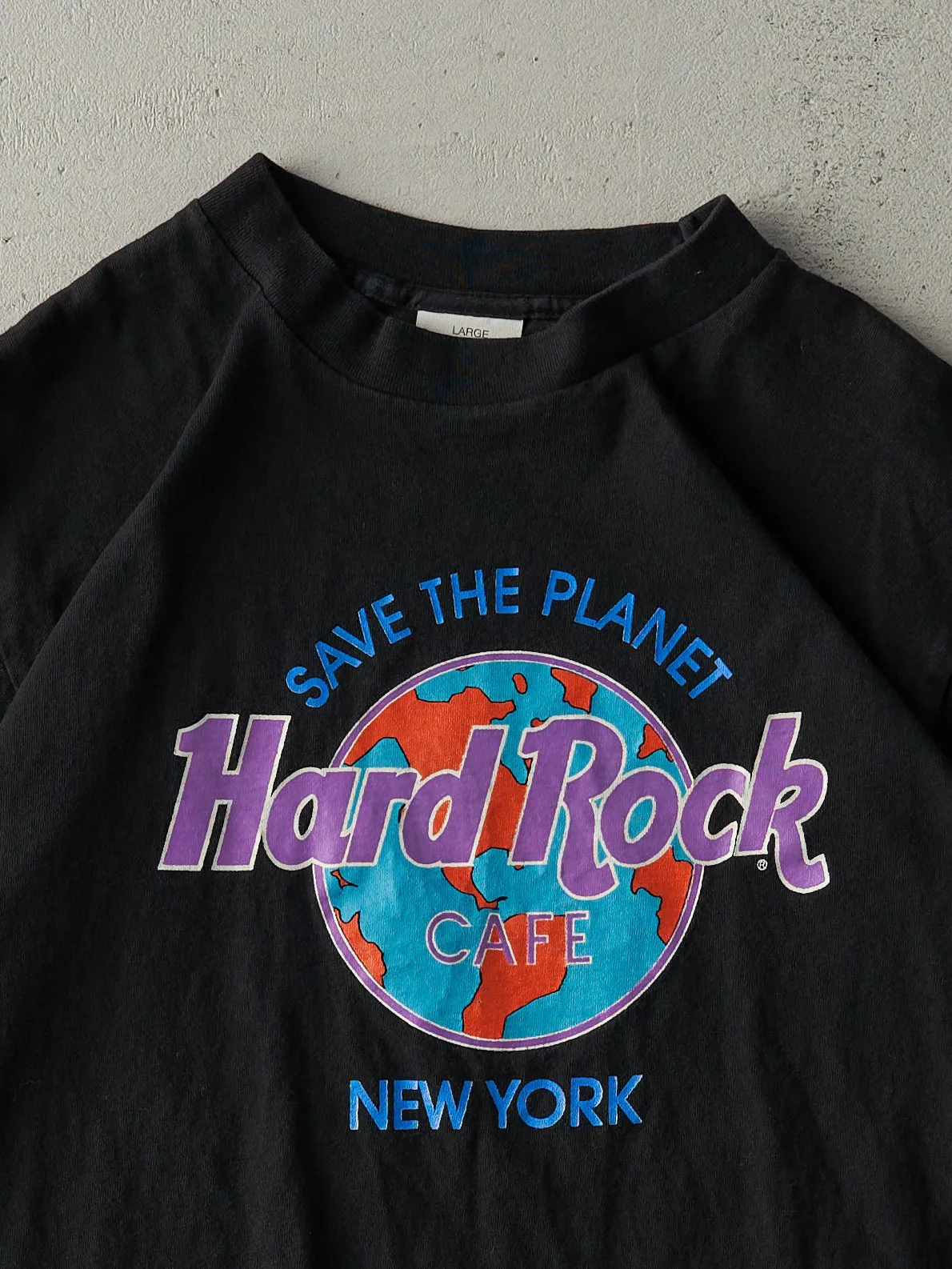Vintage 90s Hard Rock Cafe New York "Save The Planet" Single Stitch Tee (M) sold by Rebalance Vintage product image thumbnail 2