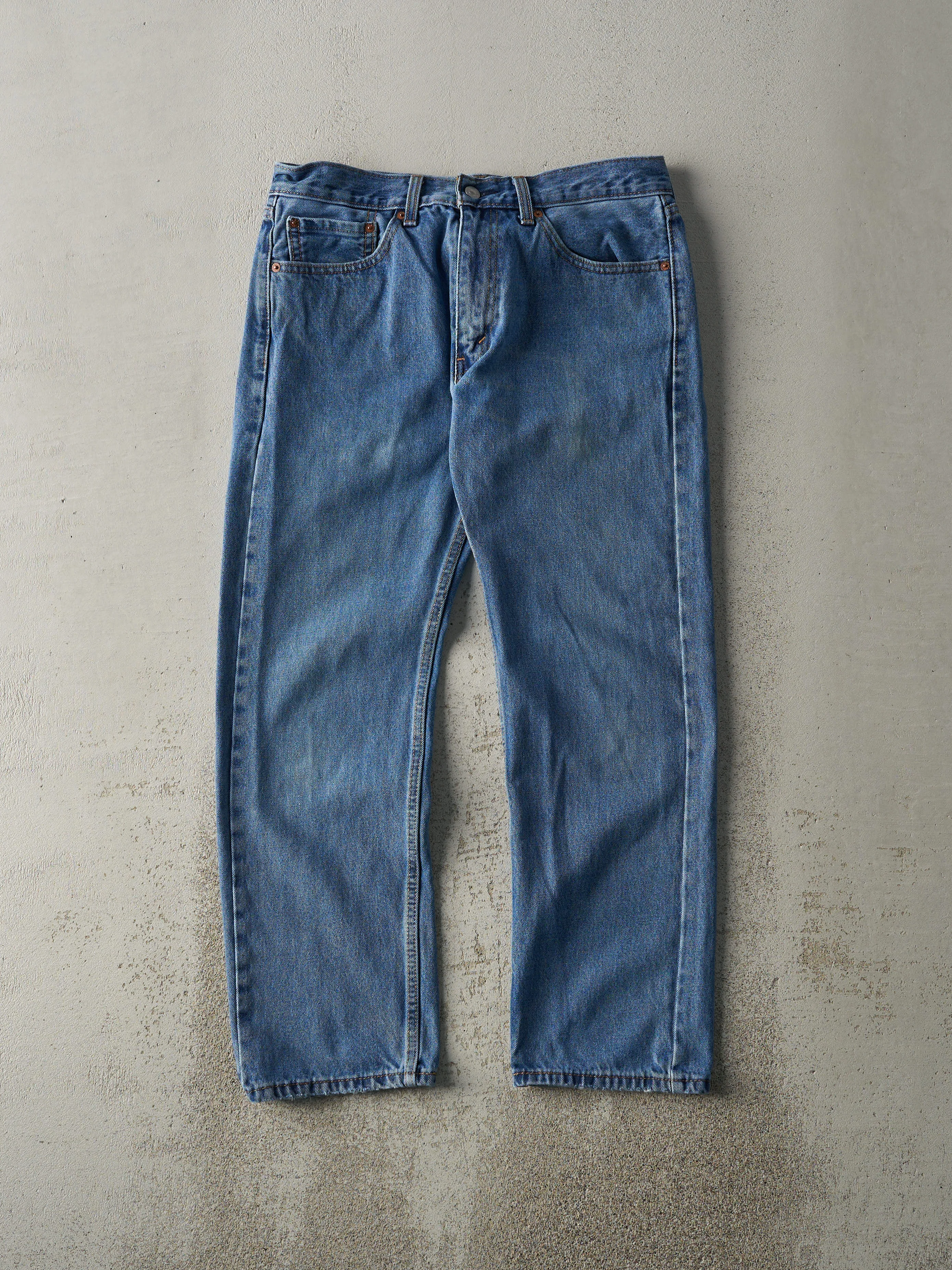 Vintage Y2K Mid Wash Levi's 505 Jeans (33x28) sold by Rebalance Vintage