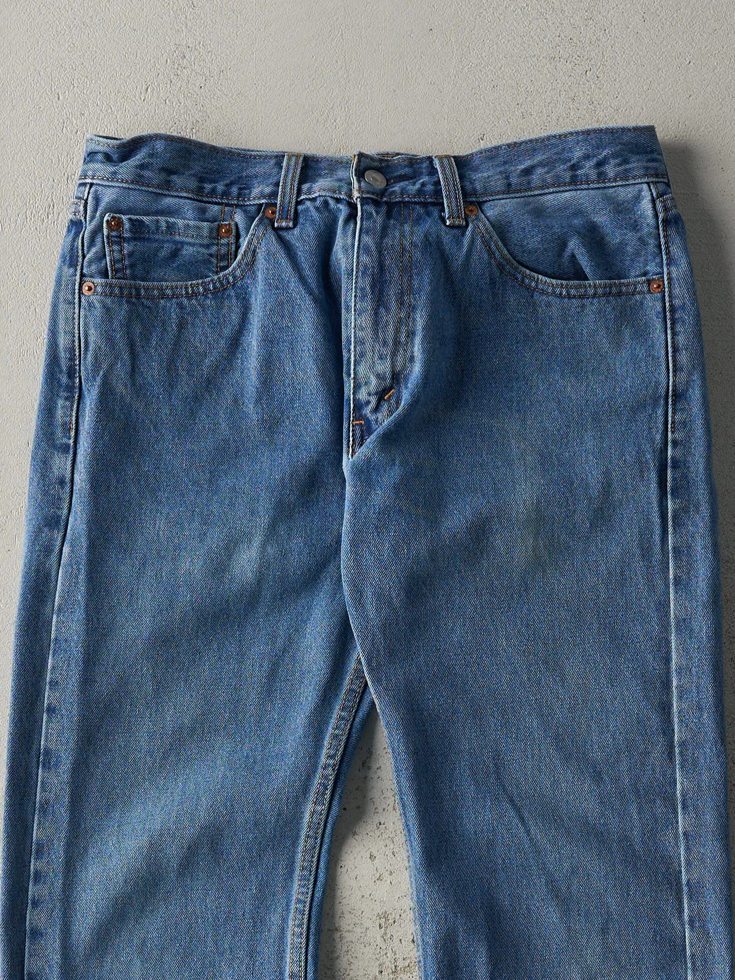 Vintage Y2K Mid Wash Levi's 505 Jeans (33x28) sold by Rebalance Vintage product image thumbnail 3