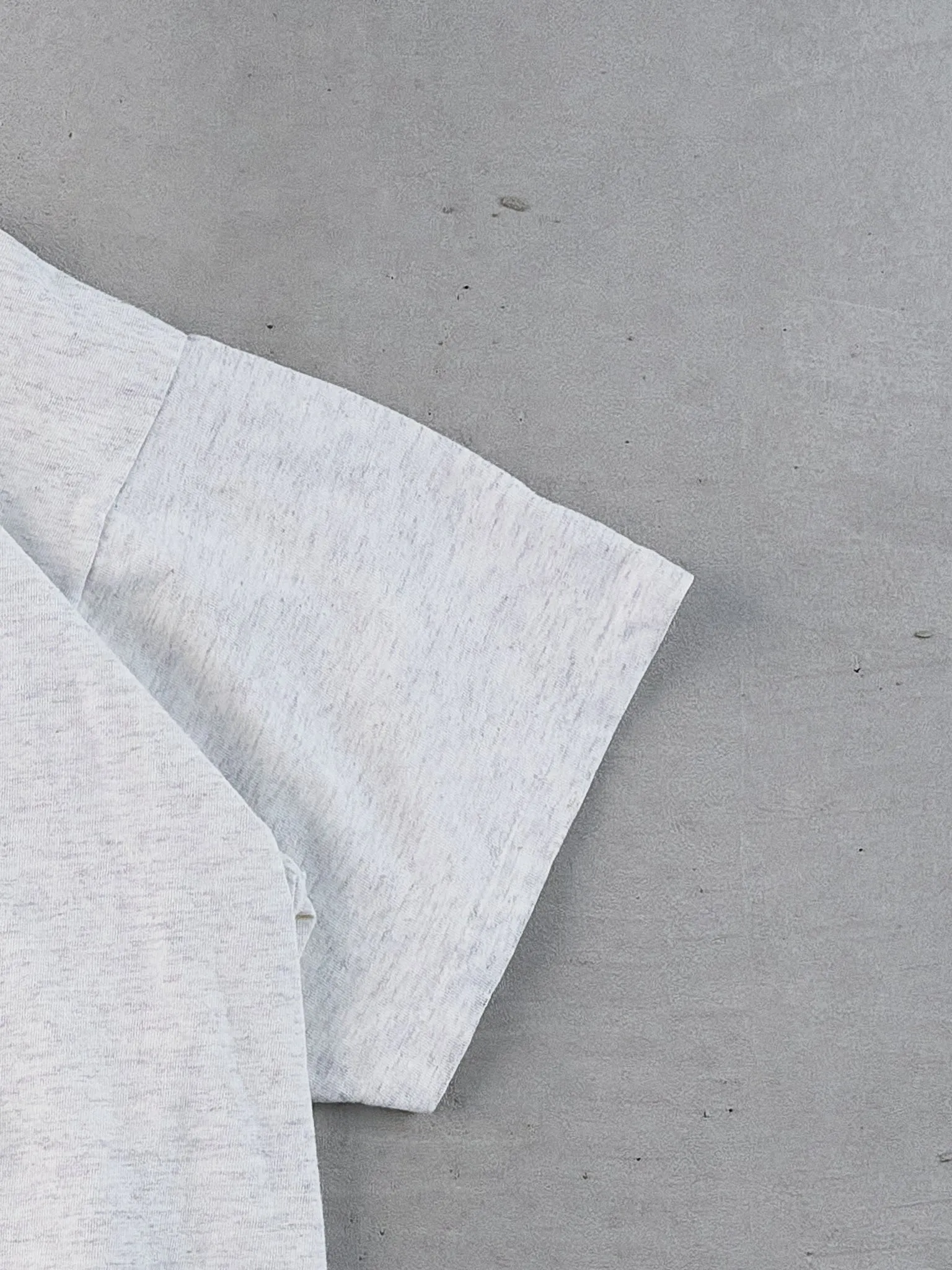 Vintage 94' Light Grey Knoxville Tennessee Lokar Tee (L) sold by Rebalance Vintage product image thumbnail 5