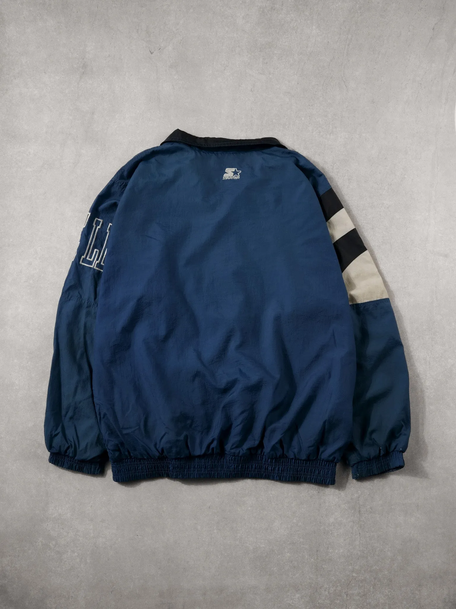 Vintage 90s Blue Toronto Maple Leafs NHL Starters Jacket (XXL) sold by Rebalance Vintage product image thumbnail 2