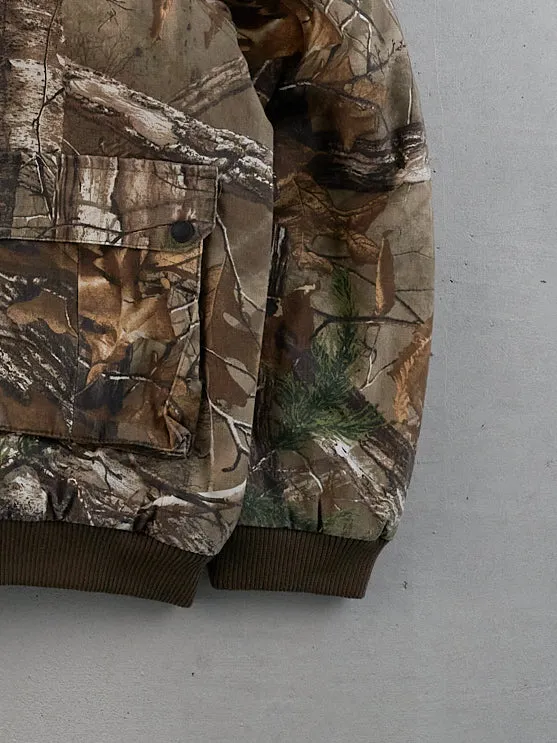 Vintage Y2k Green Realtree Camo Workwear Hooded Jacket (XL) sold by Rebalance Vintage product image thumbnail 3