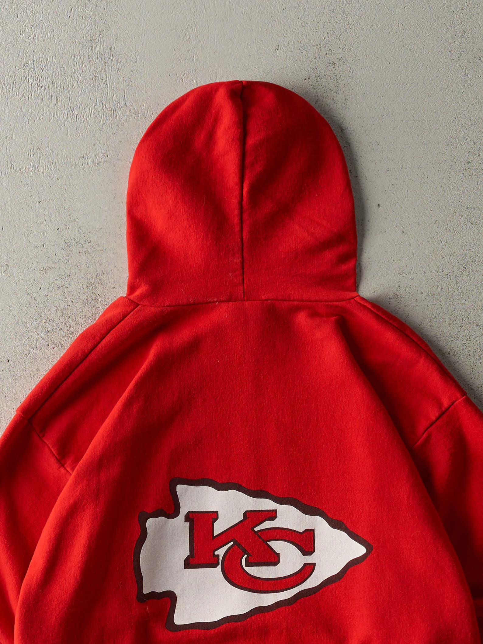 Vintage 90s Red Kansas City Chiefs Hoodie (M) sold by Rebalance Vintage product image thumbnail 4
