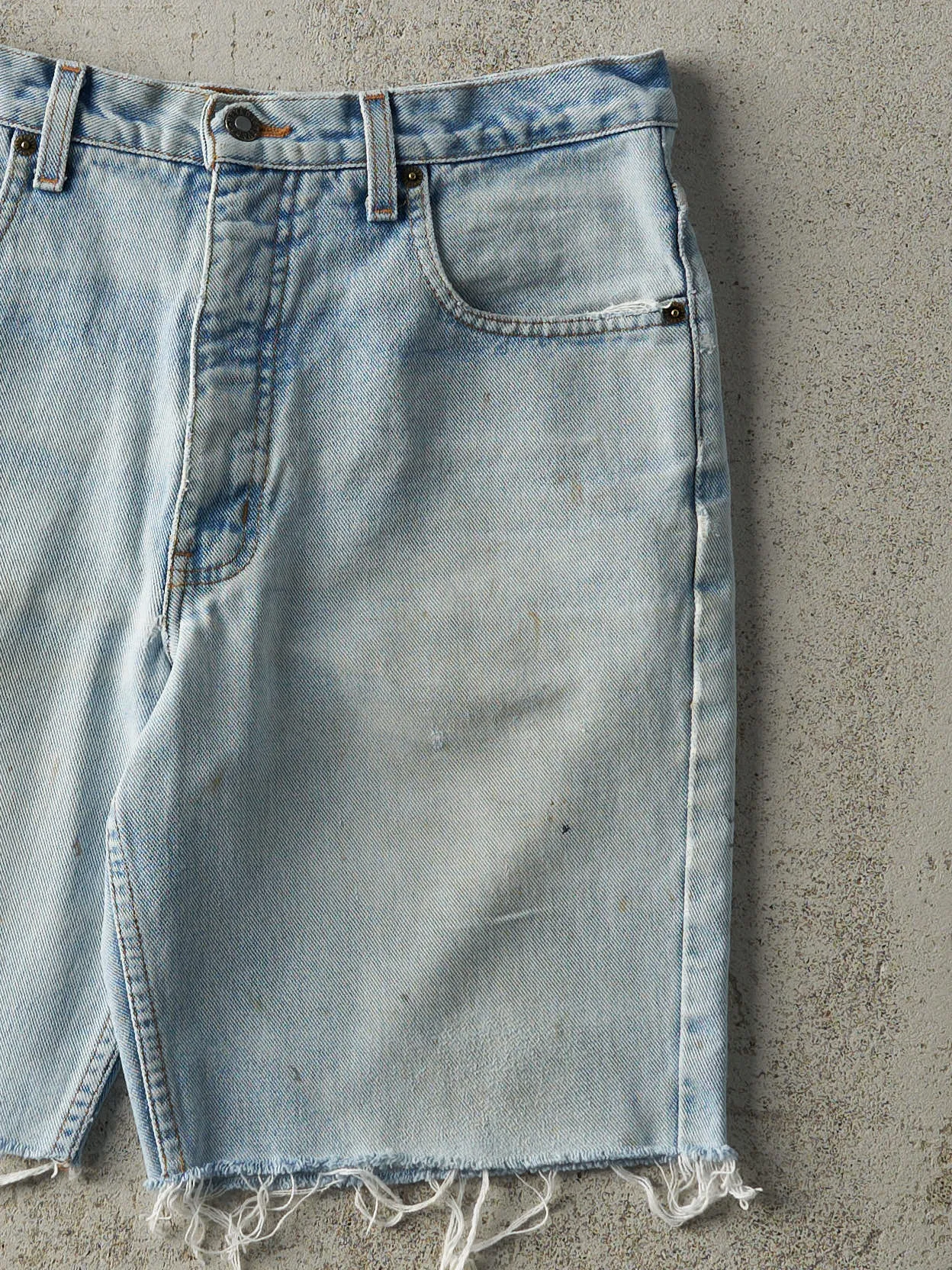 Vintage 90s Light Wash Nevada Cut Off Jean Shorts (32x9) sold by Rebalance Vintage product image thumbnail 4
