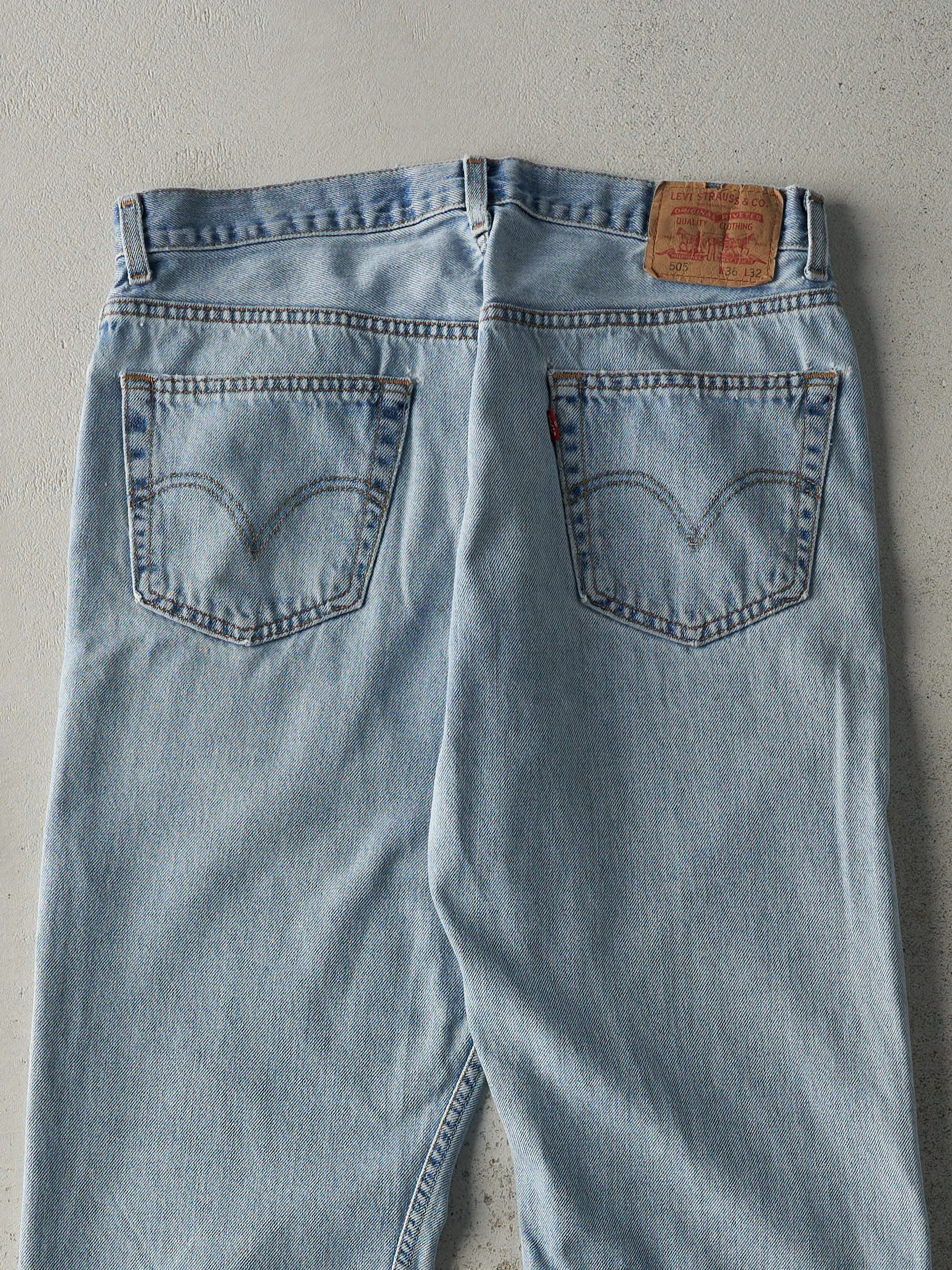 Vintage 90s Light Wash Levi's 505 Jeans (35.5x31) sold by Rebalance Vintage product image thumbnail 5