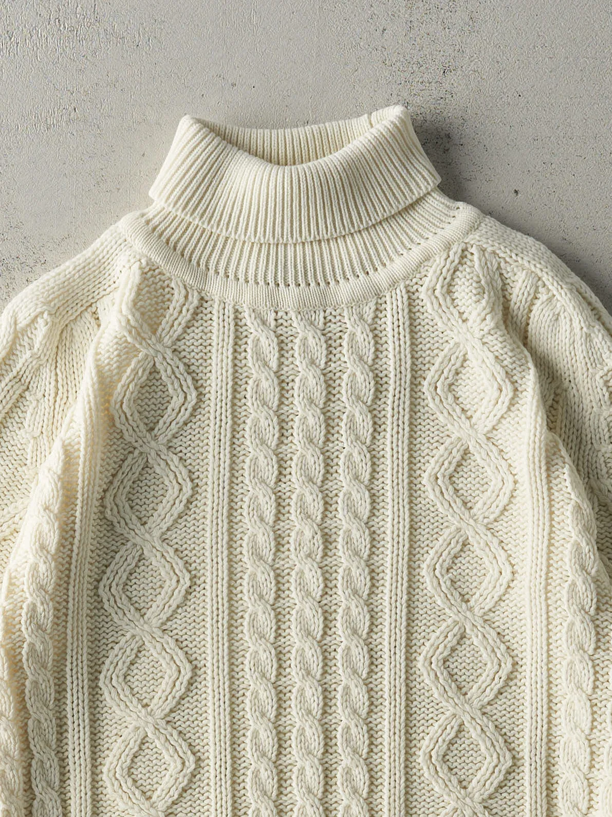 Vintage 80s Beige Cable Knit Turtle Neck Sweatshirt (M) sold by Rebalance Vintage product image thumbnail 2