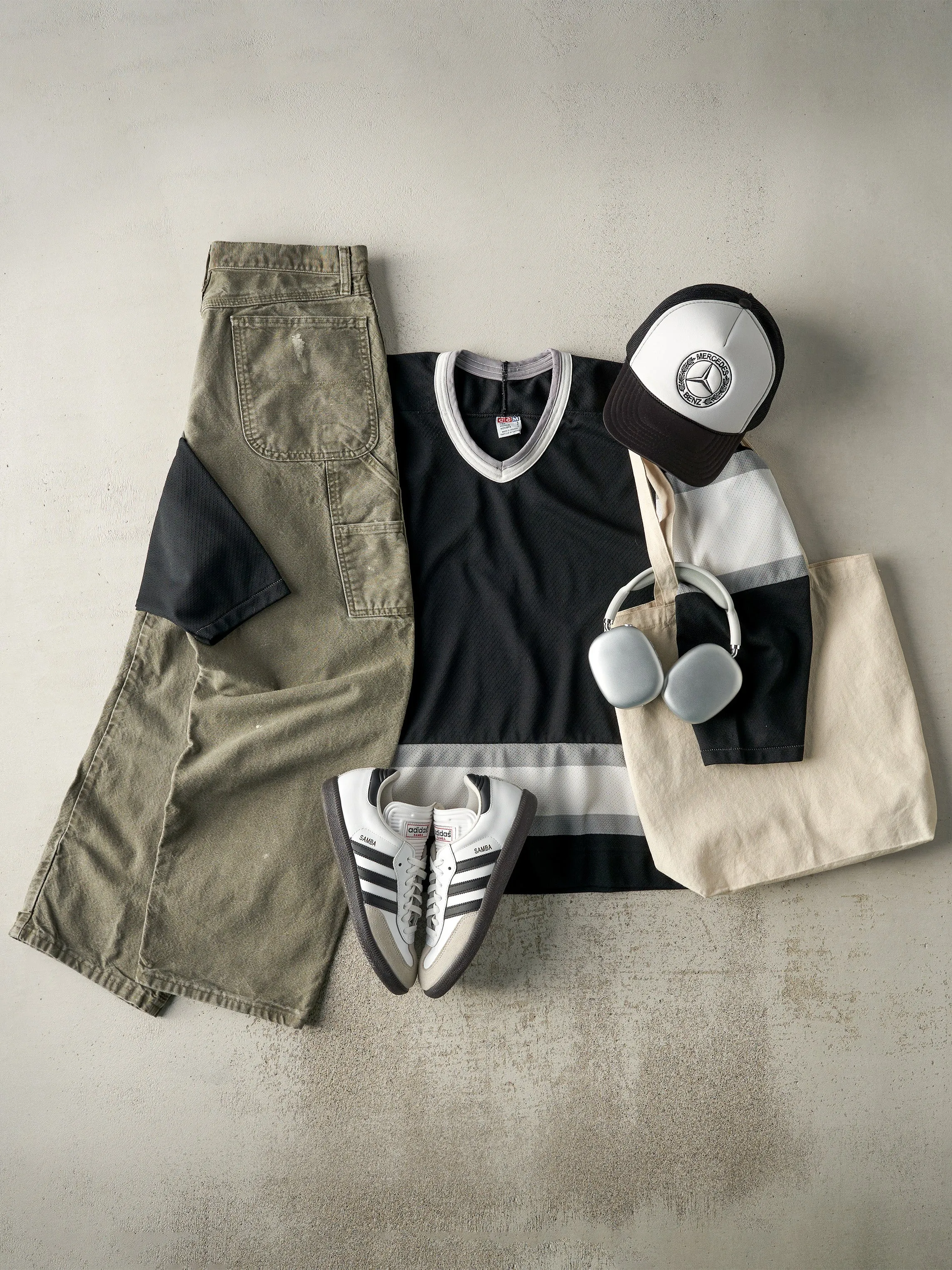 Vintage 90s Black, Grey & White Blank Hockey Jersey (S/M) sold by Rebalance Vintage product image thumbnail 2