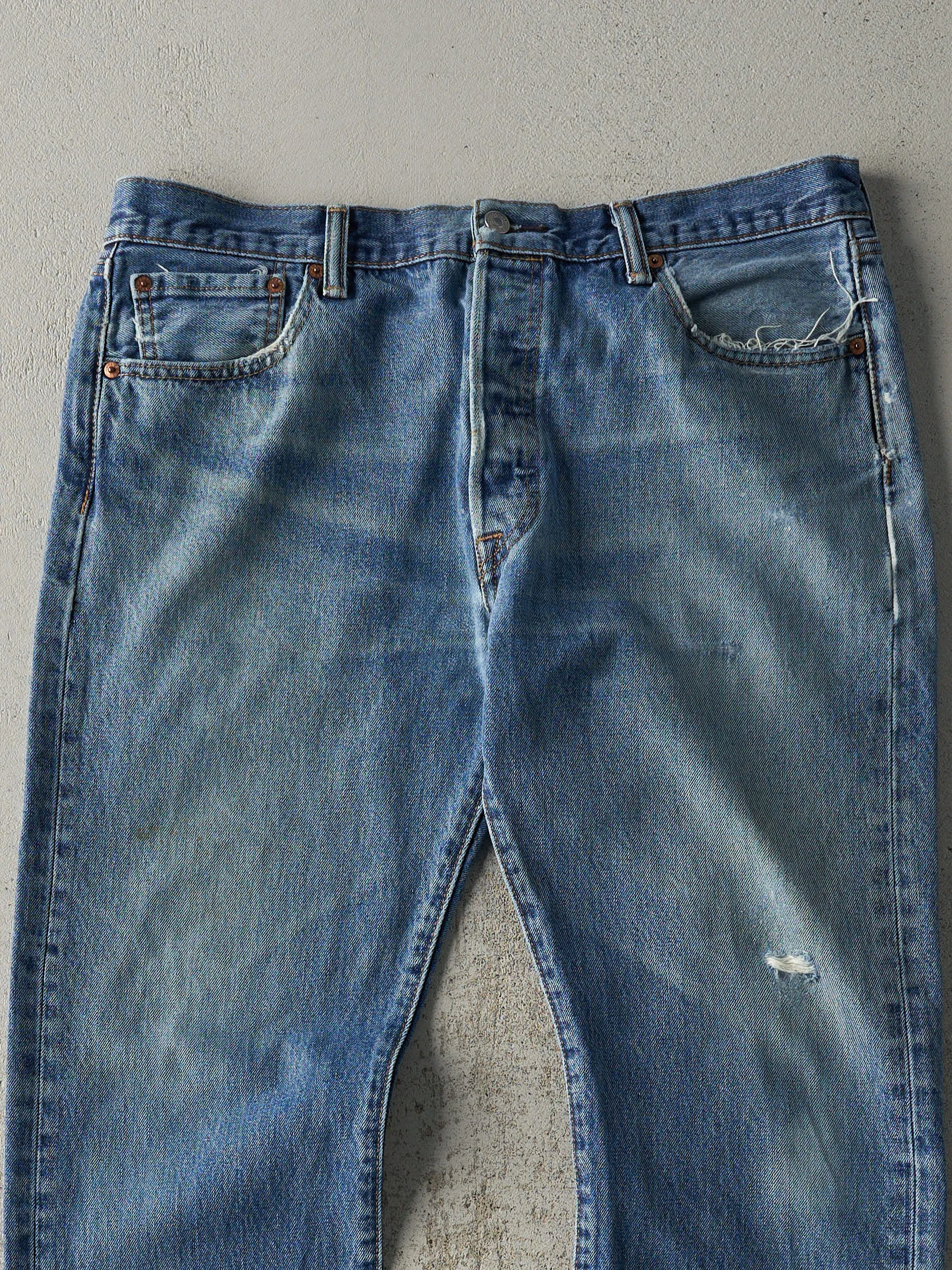 Vintage Y2K Mid Wash Levi's 501 Jeans (36.5x30) sold by Rebalance Vintage product image thumbnail 4