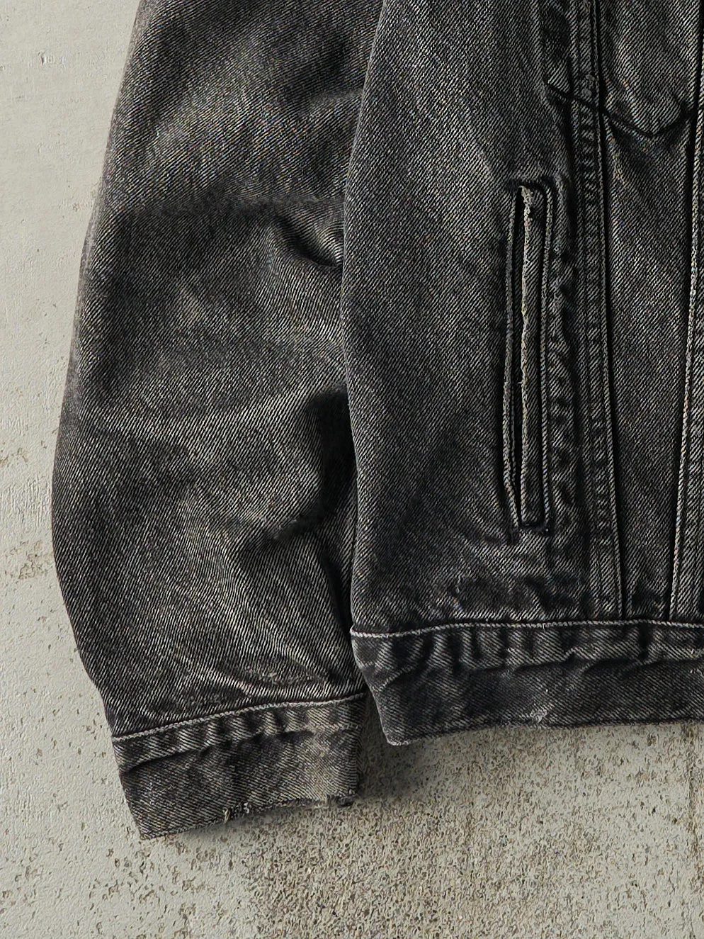 Vintage 90s Faded Black Type 3 Levi's Denim Jacket (M) sold by Rebalance Vintage product image thumbnail 4