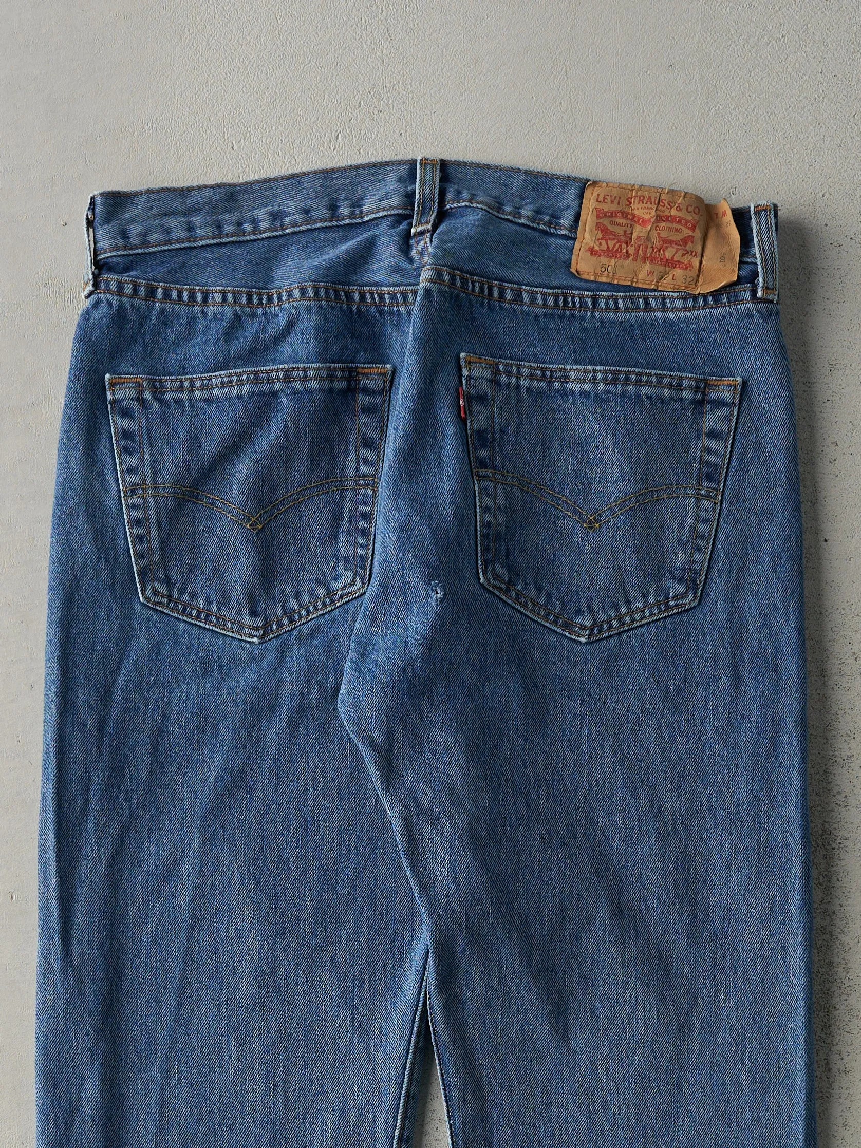 Vintage Y2K Mid Wash Levi's 501 Jeans (32x31) sold by Rebalance Vintage product image thumbnail 4