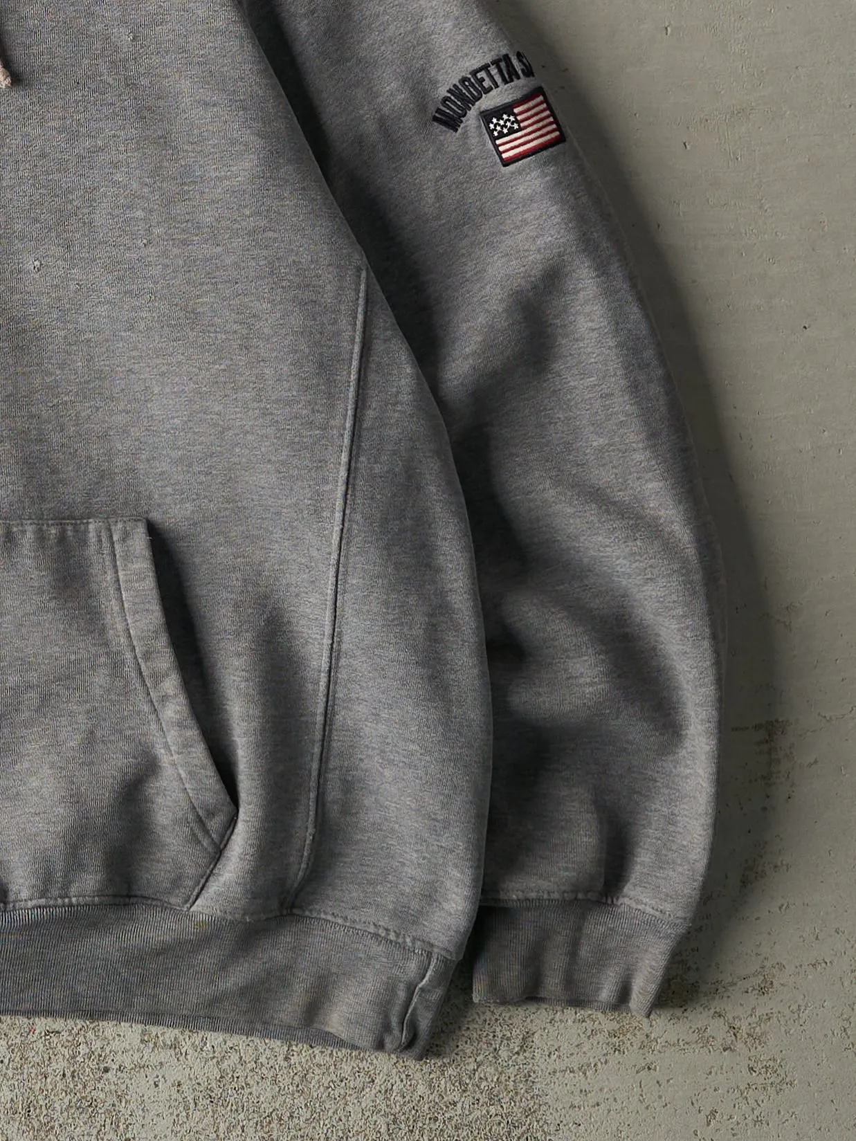 Vintage Y2K Grey Mondetta Sport Embroidered Hoodie (S/M) sold by Rebalance Vintage product image thumbnail 3