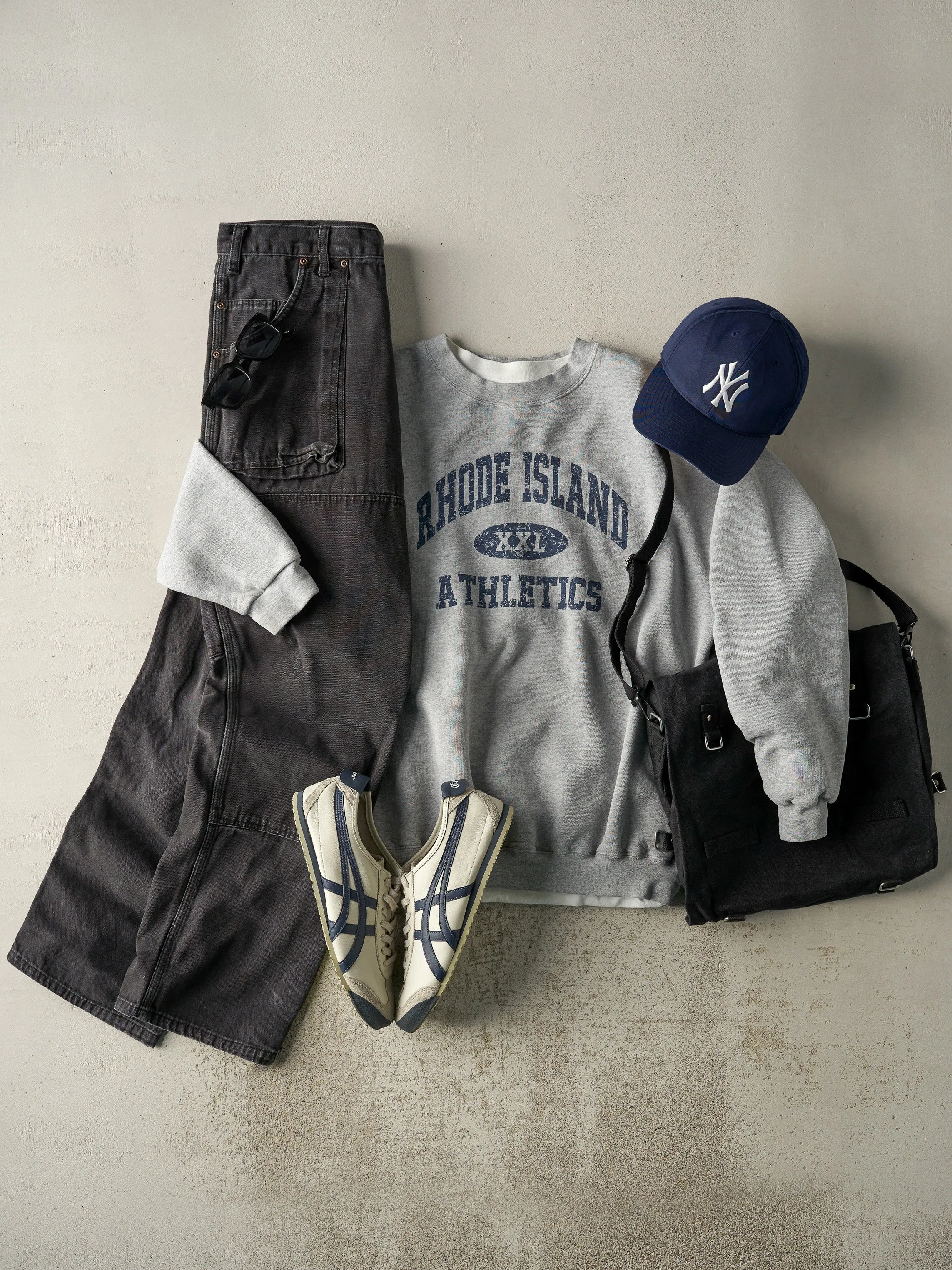 Vintage Y2K Grey Rhode Island Athletics Crewneck (L) sold by Rebalance Vintage product image thumbnail 2