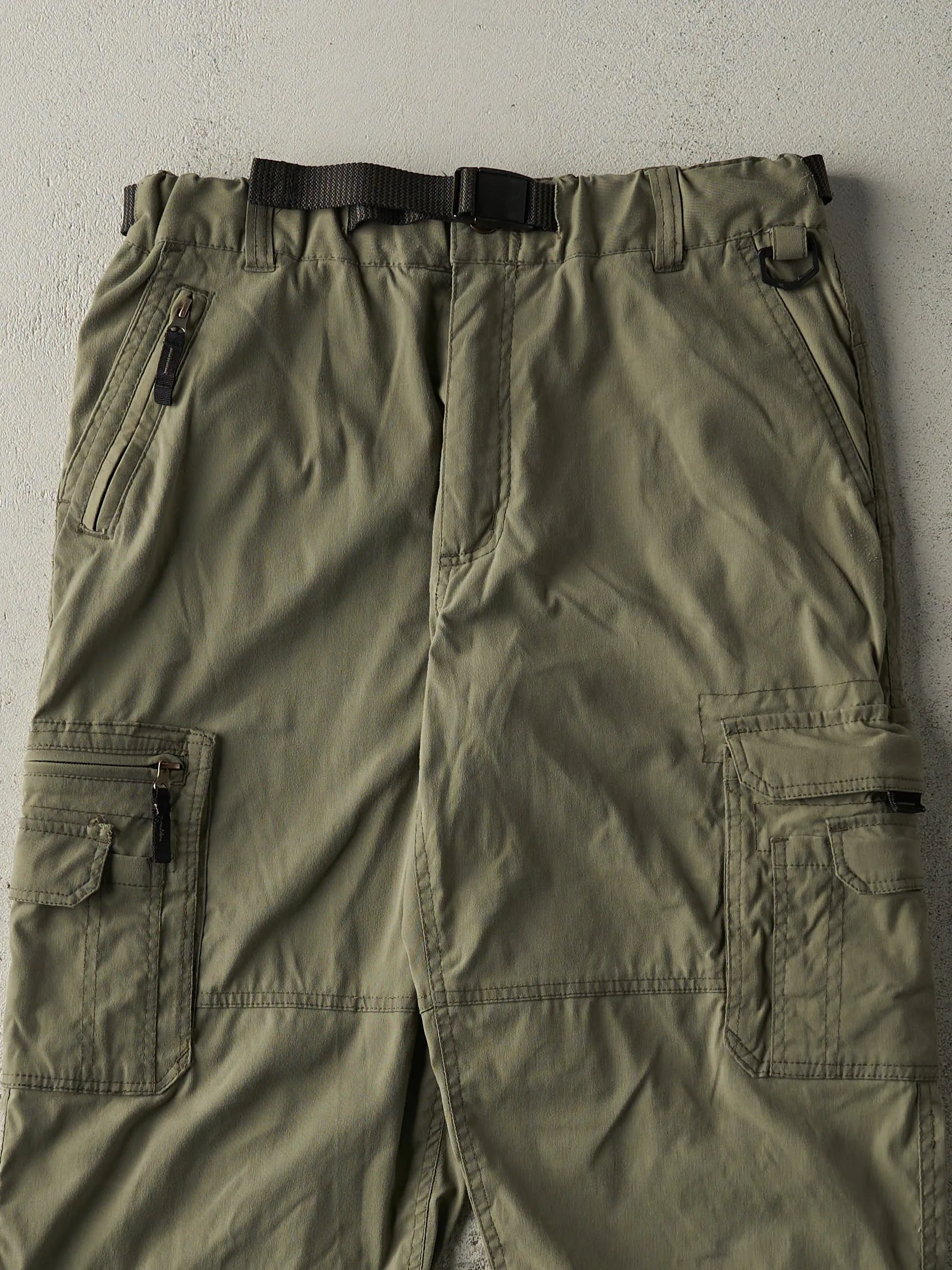 Vintage Y2K Green BC Clothing Cargo Hiking Pants (31x27) sold by Rebalance Vintage product image thumbnail 3