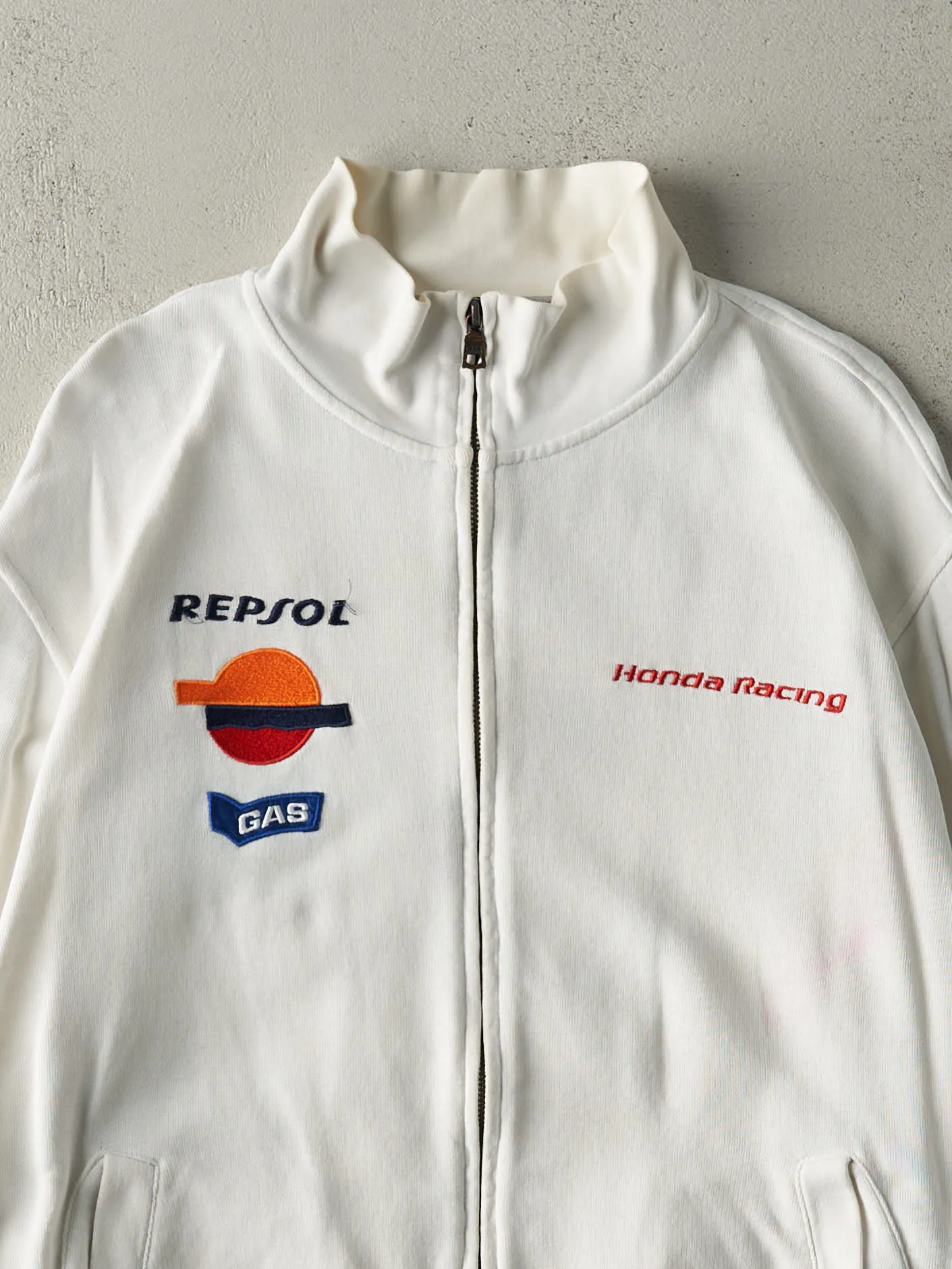 Vintage Y2K White Honda Racing Gas Zip Up Sweatshirt (L) sold by Rebalance Vintage product image thumbnail 3