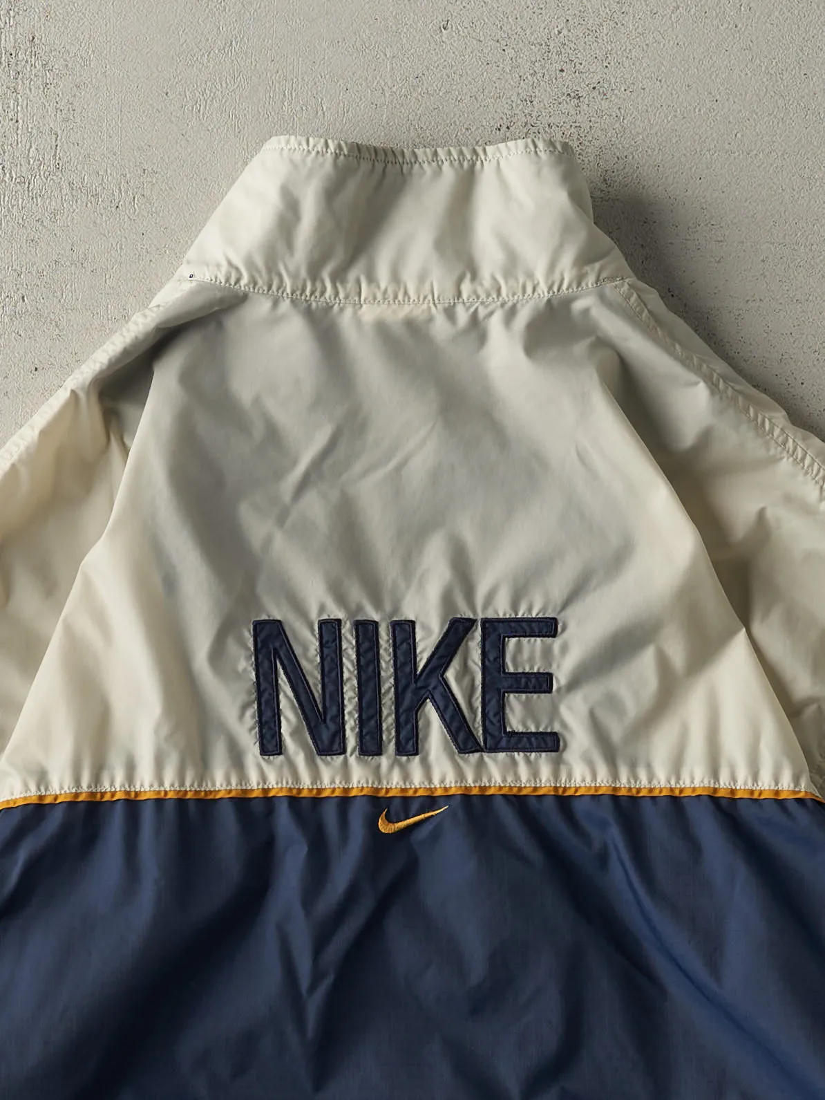 Vintage 90s Navy Blue & Beige Nike Windbreaker Jacket (XL) sold by Rebalance Vintage product image thumbnail 4
