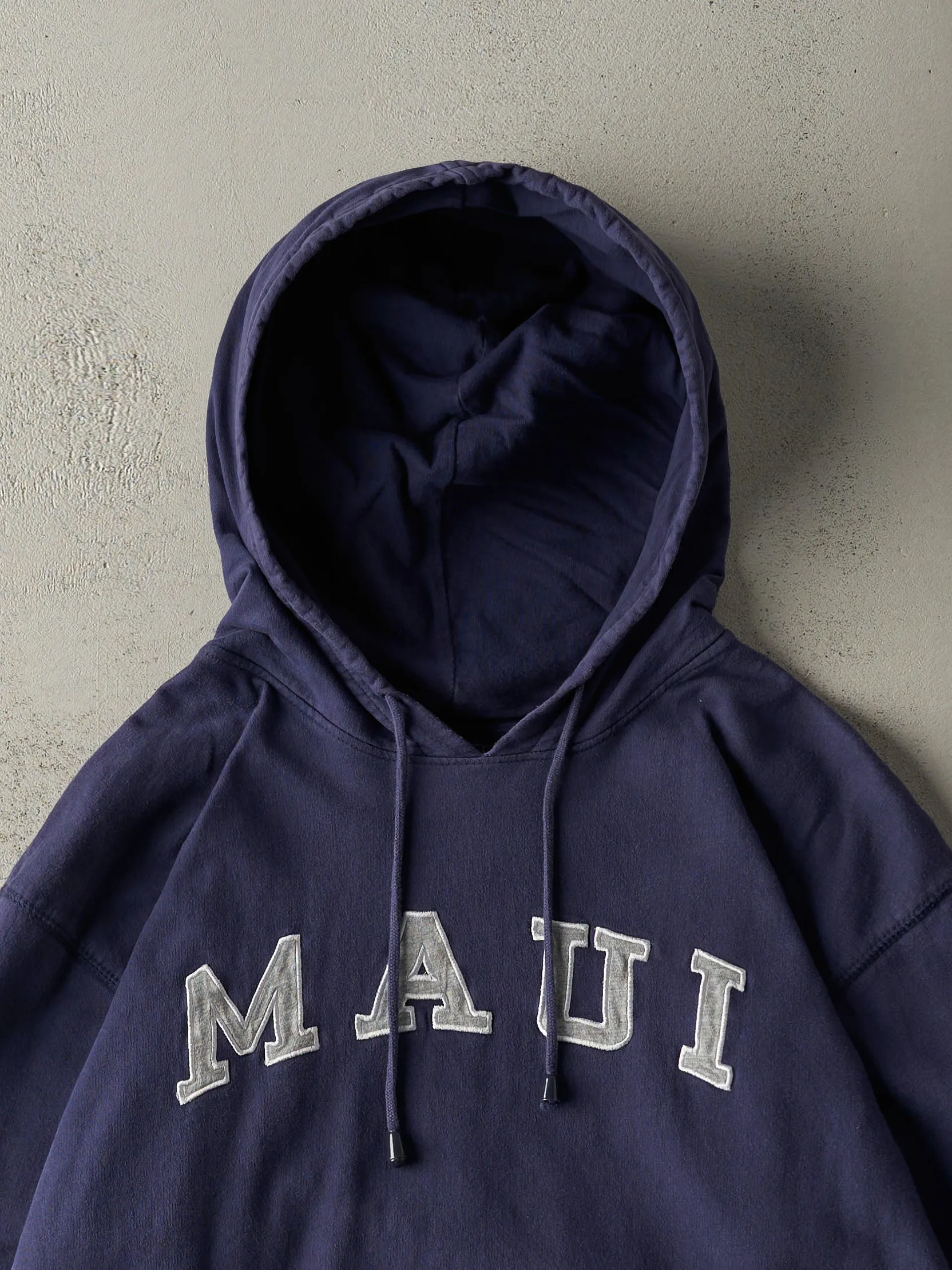 Vintage Y2K Navy Blue Embroidered Maui Hoodie (L) sold by Rebalance Vintage product image thumbnail 2