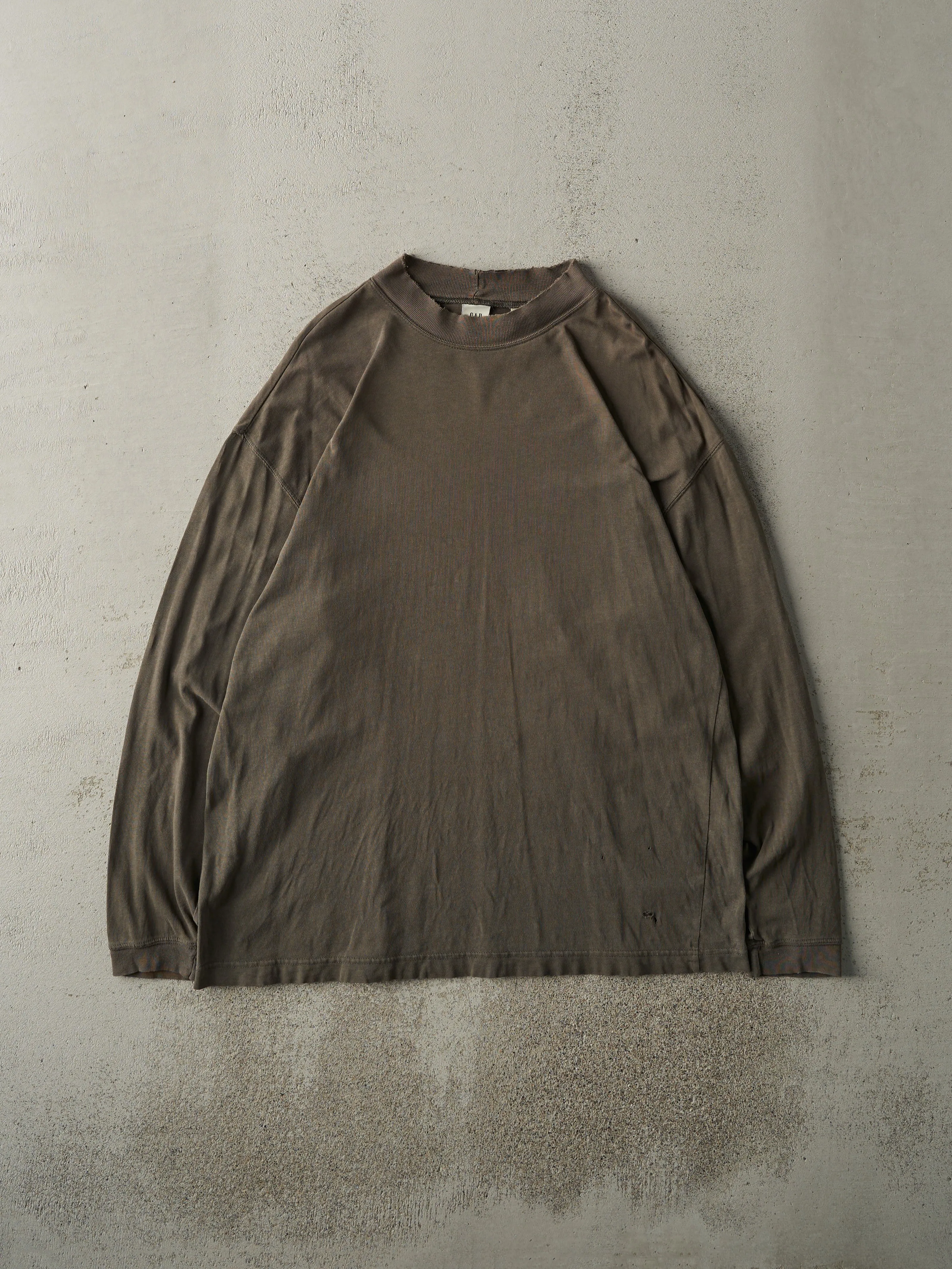 Vintage Y2K Green Blank Gap Long Sleeve (L) sold by Rebalance Vintage