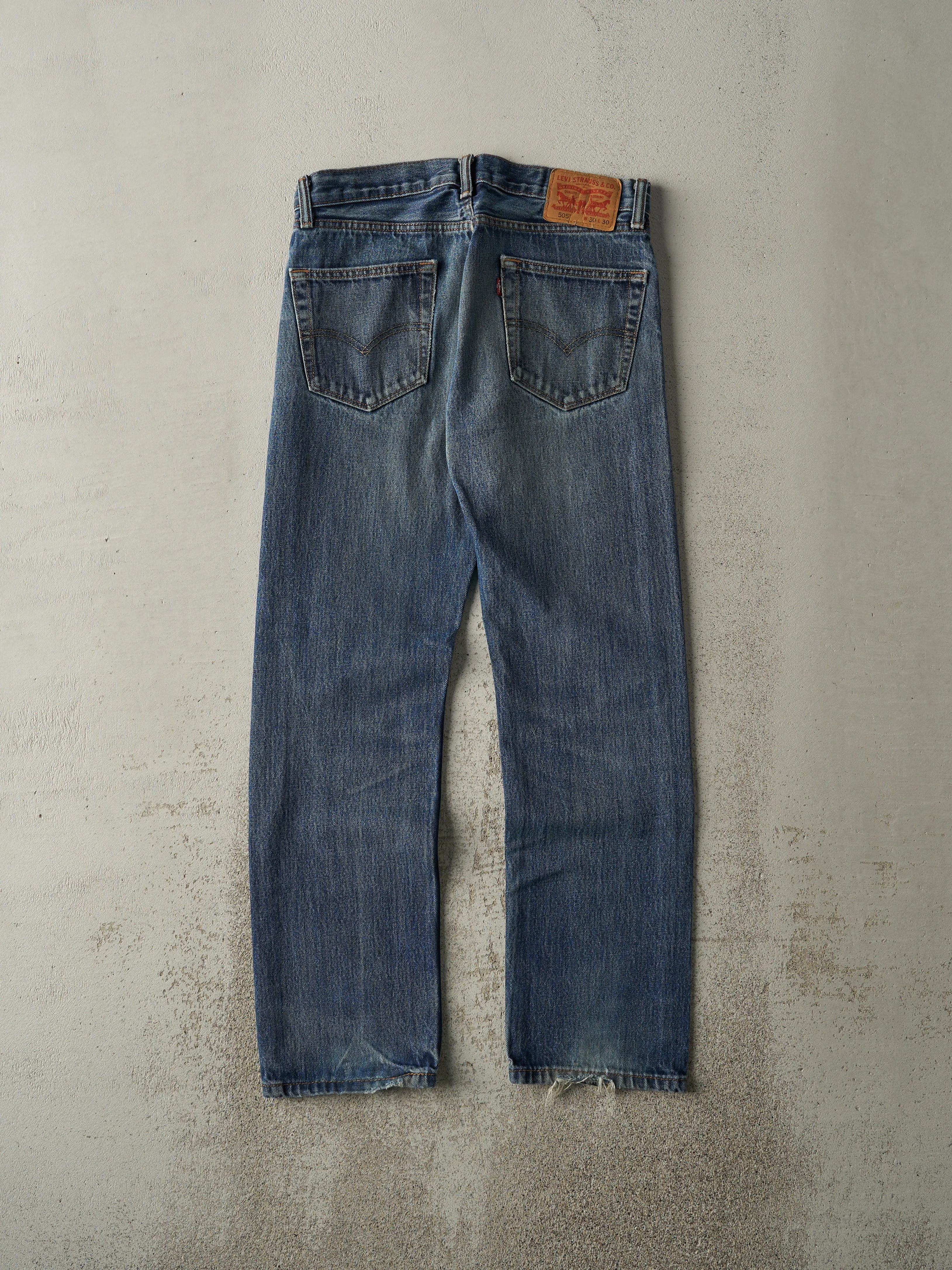 Vintage Y2K Dark Wash Levi's 505 Jeans (32x30) sold by Rebalance Vintage product image thumbnail 3
