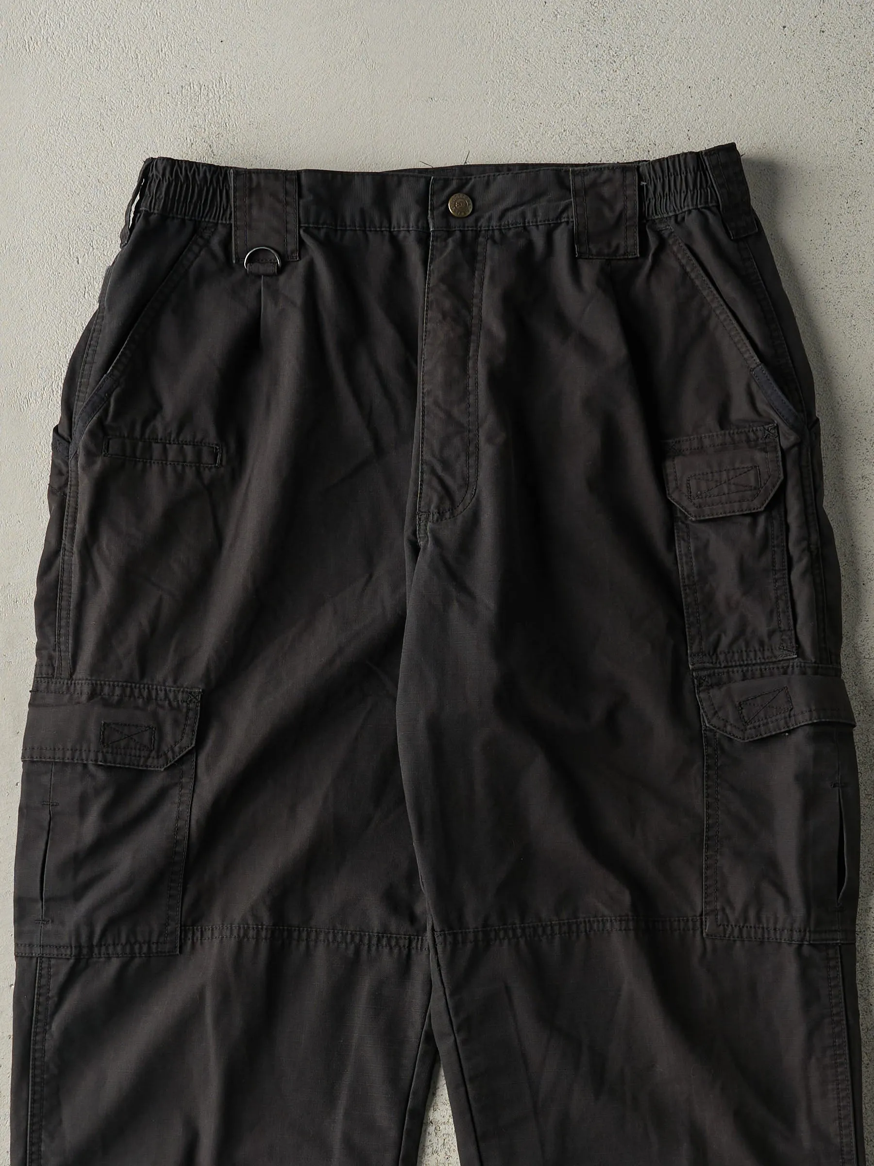 Vintage Y2K Black 511 Tactical Utility Pants (32x31) sold by Rebalance Vintage product image thumbnail 3