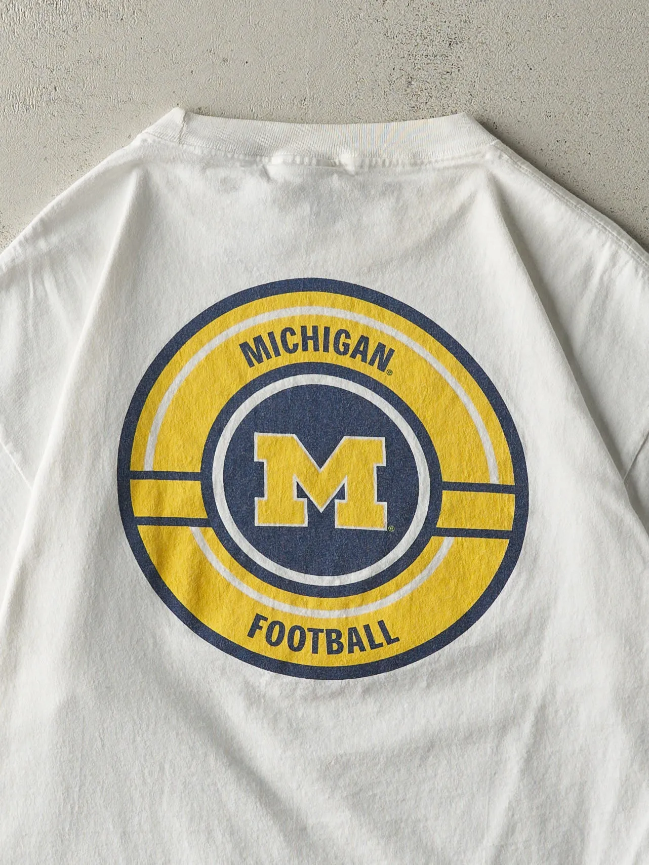 Vintage Y2K White Michigan Wolverines Nike Swoosh Tee (M) sold by Rebalance Vintage product image thumbnail 4