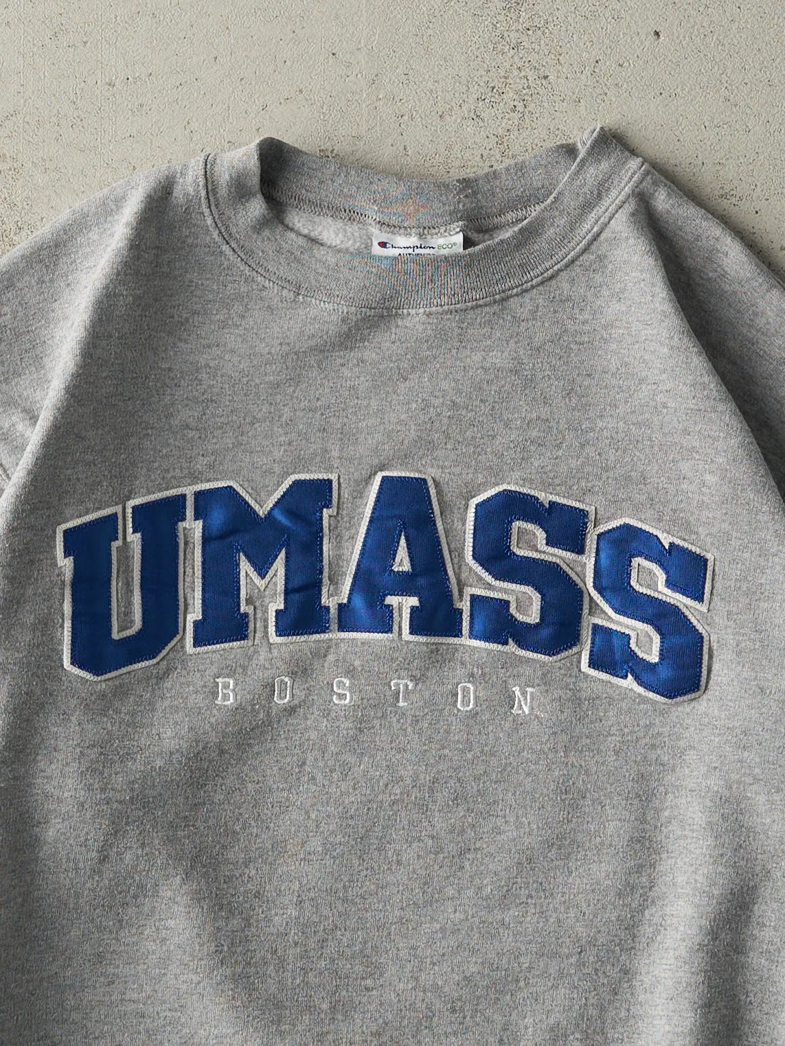 Vintage Y2K Grey UMass Embroidered Crewneck (M) sold by Rebalance Vintage product image thumbnail 2