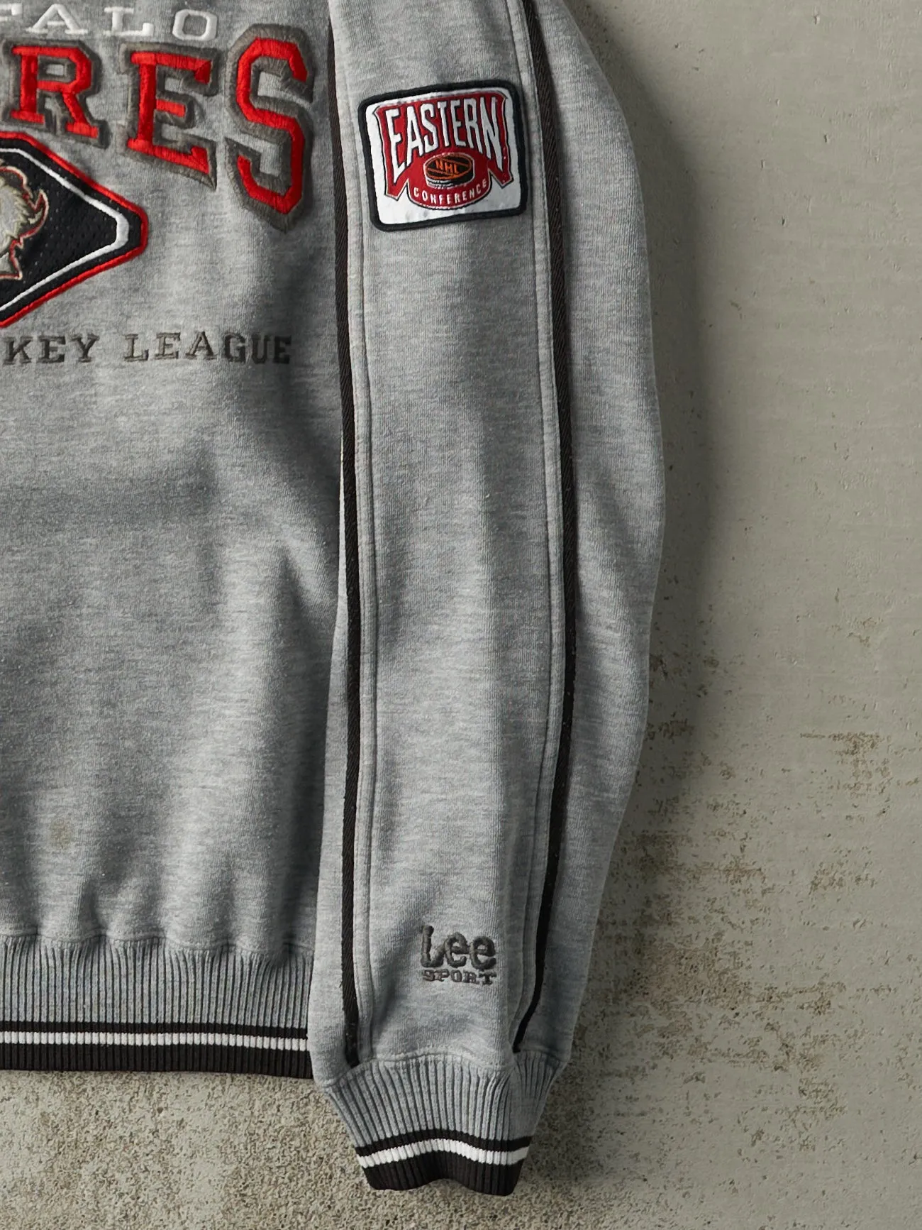 Vintage 90s Grey Embroidered Buffalo Sabres Crewneck (M) sold by Rebalance Vintage product image thumbnail 3