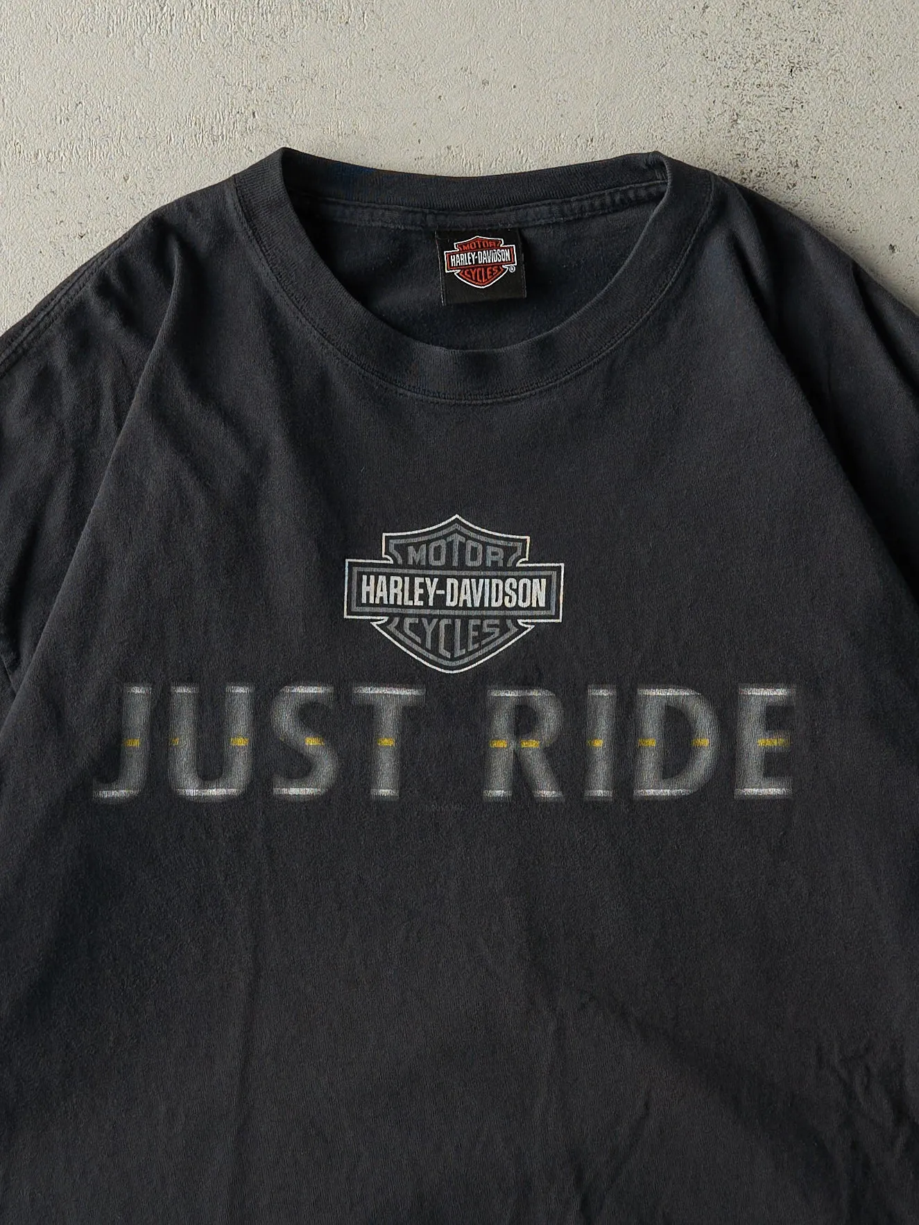 Vintage 11' Black Kitchener Ontario Harley Davidson Tee (L/XL) sold by Rebalance Vintage product image thumbnail 3
