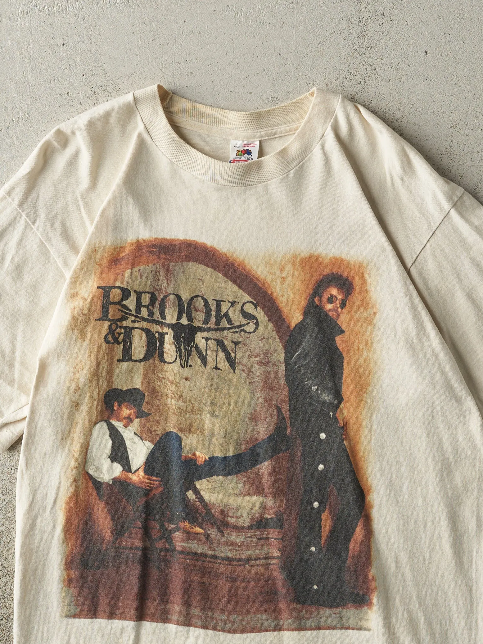 Vintage 90s Beige Brooks & Dunn Single Stitch Tee (M) sold by Rebalance Vintage product image thumbnail 3