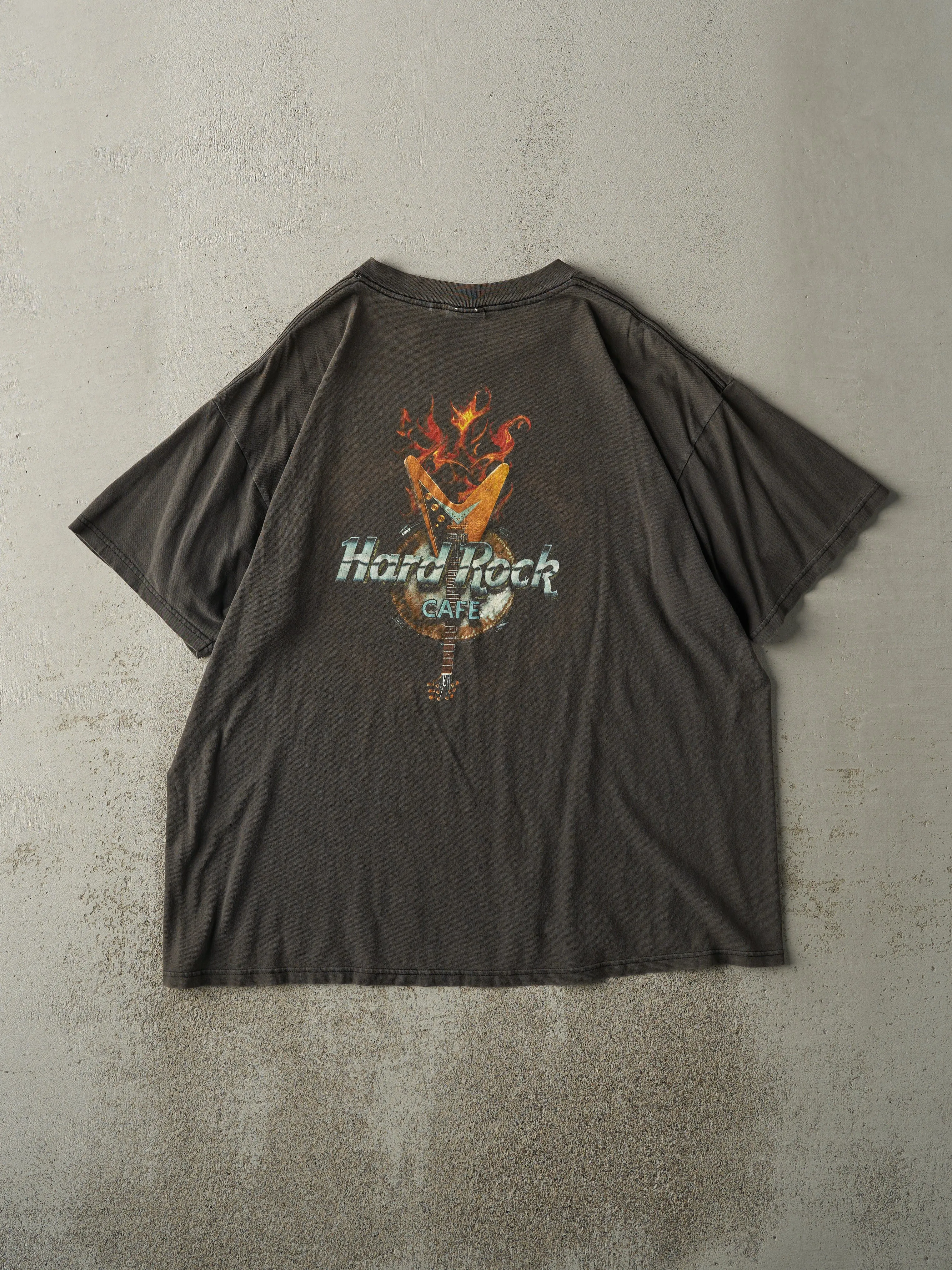 Vintage 98' Faded Black Honolulu Hawaii Hard Rock Cafe Tee (L) sold by Rebalance Vintage product image thumbnail 2