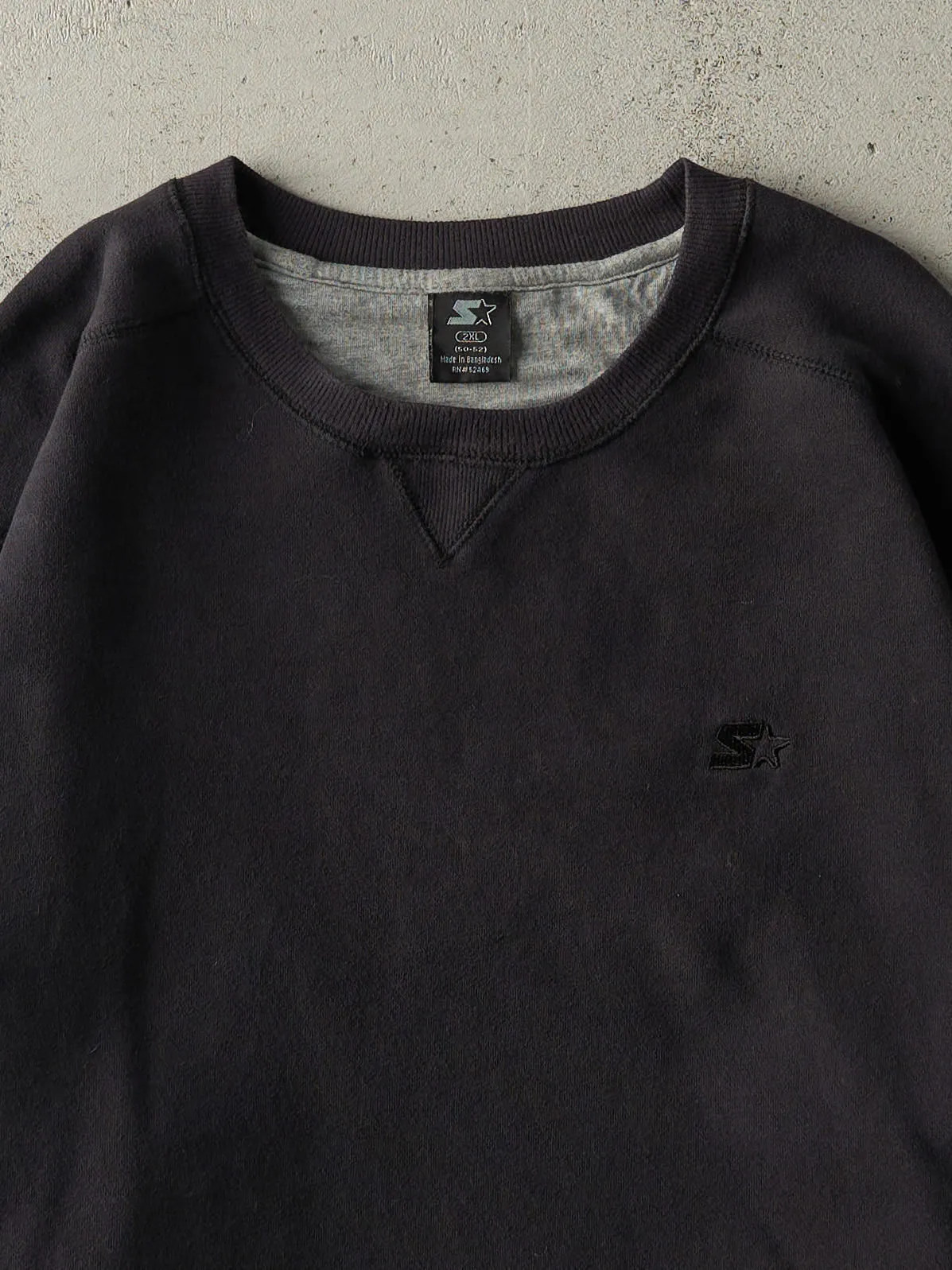 Vintage Y2K Faded Black Embroidered Starter Boxy Crewneck (XXL) sold by Rebalance Vintage product image thumbnail 2