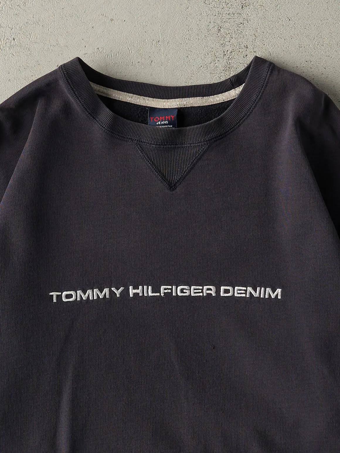 Vintage Y2K Navy Blue Embroidered Tommy Hilfiger Denim Crewneck (XL) sold by Rebalance Vintage product image thumbnail 2