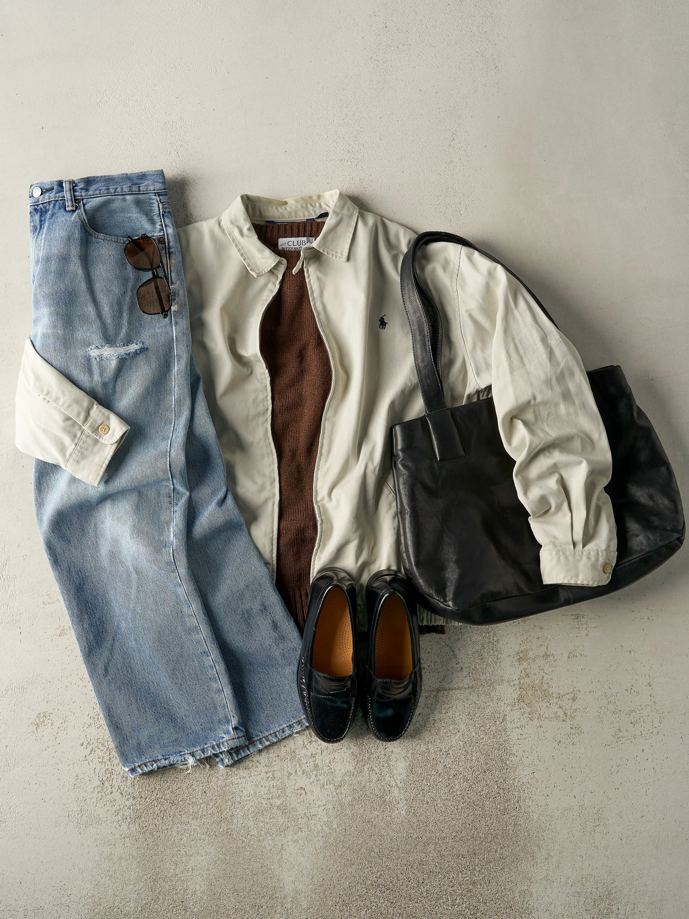 Vintage 90s Brown Club International Knit (M/L) sold by Rebalance Vintage product image thumbnail 2