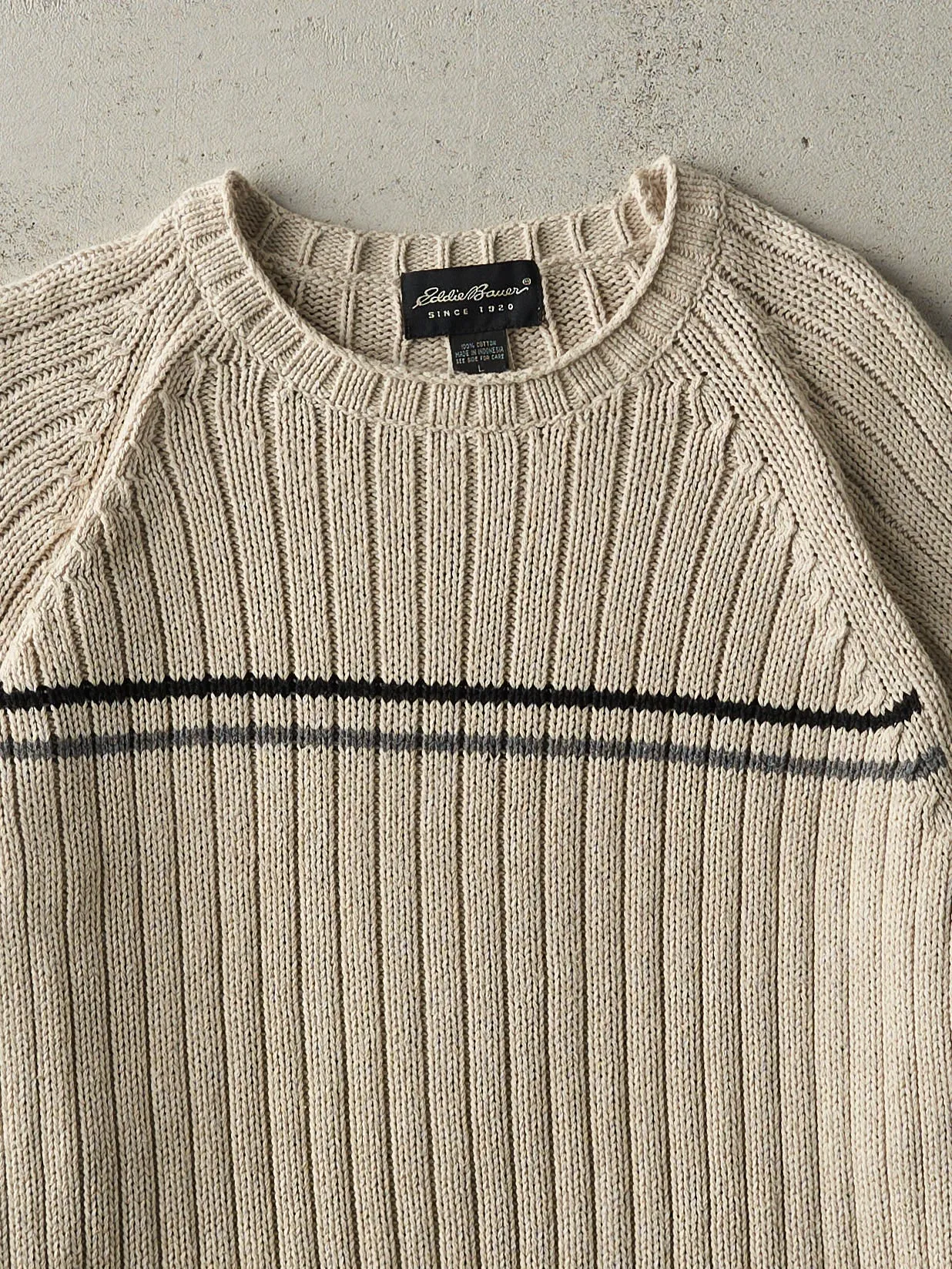 Vintage Y2K Beige Eddie Bauer Knit (M) sold by Rebalance Vintage product image thumbnail 3