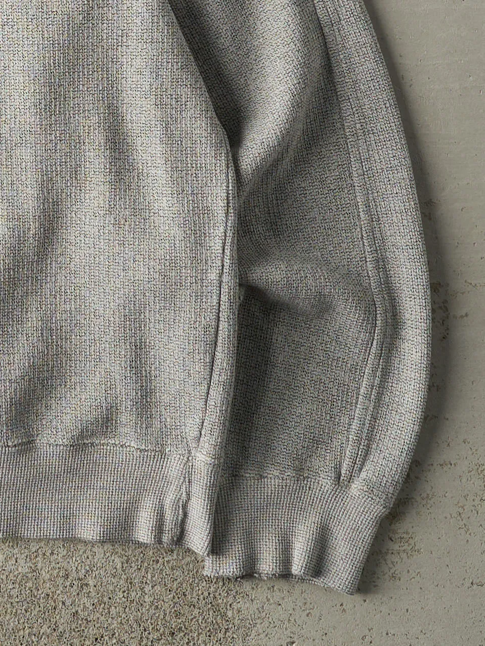 Vintage 90s Grey Embroidered Denver Broncos Textured Crewneck (M/L) sold by Rebalance Vintage product image thumbnail 3