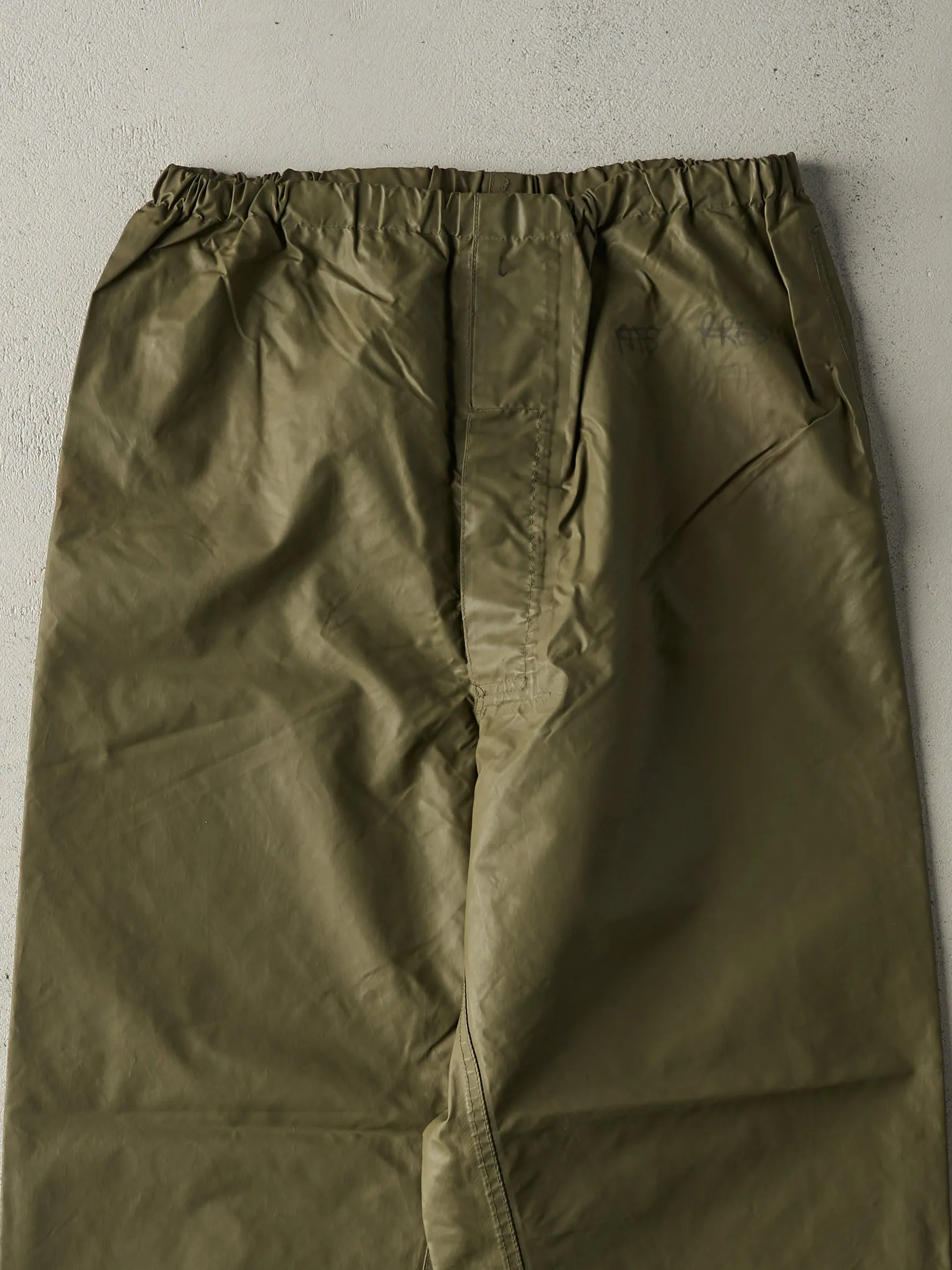 Vintage 90s Olive Green Army Rain Pants (31x29) sold by Rebalance Vintage product image thumbnail 3
