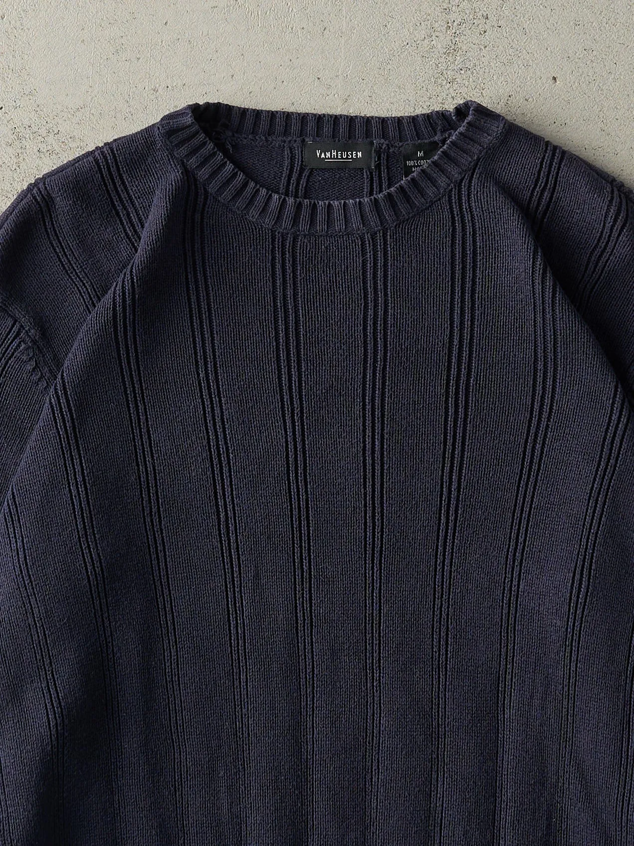 Vintage Y2K Navy Blue Knit Pullover (M/L) sold by Rebalance Vintage product image thumbnail 2