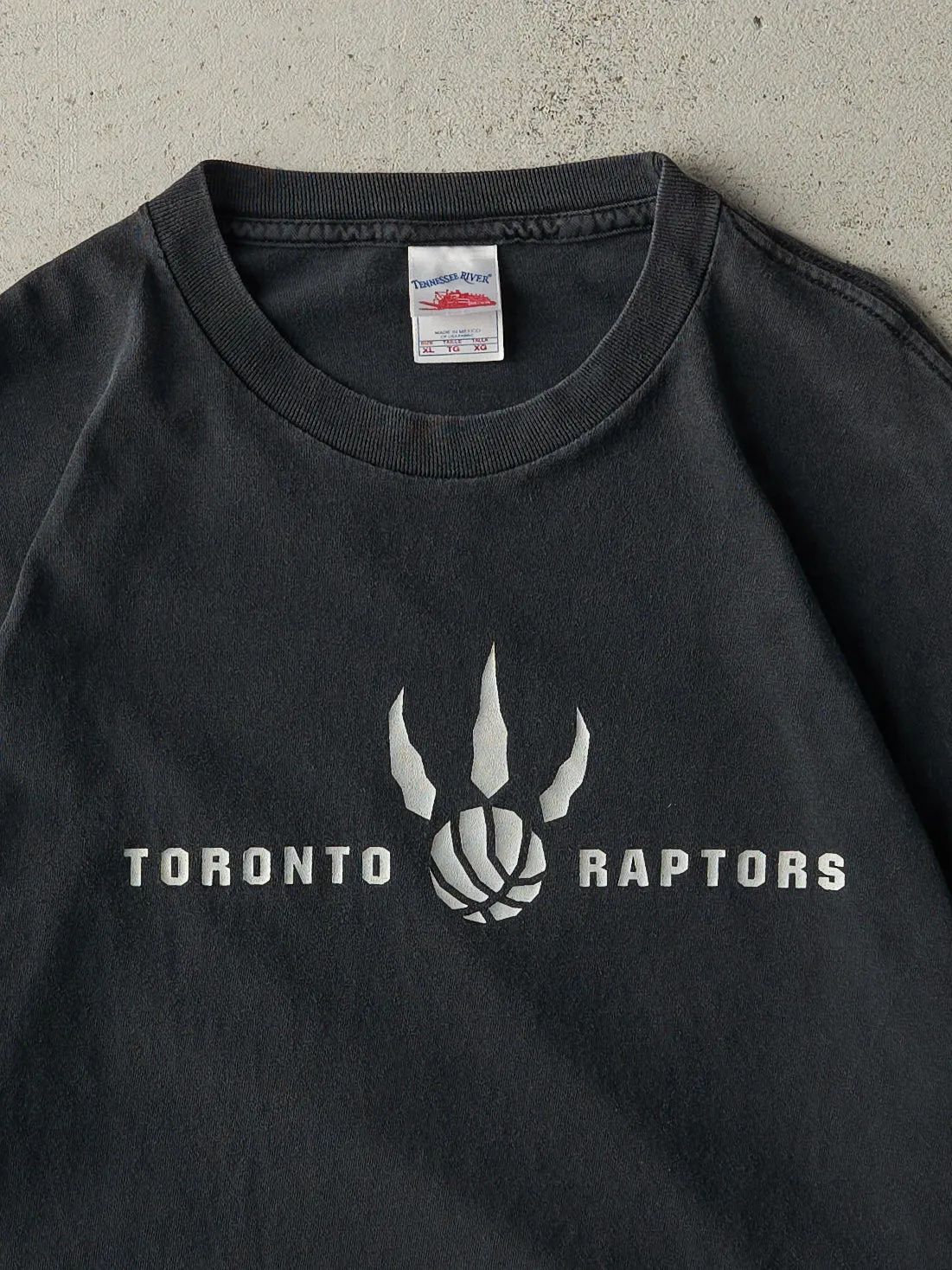 Vintage Y2K Black Toronto Raptors Tee (M/L) sold by Rebalance Vintage product image thumbnail 2