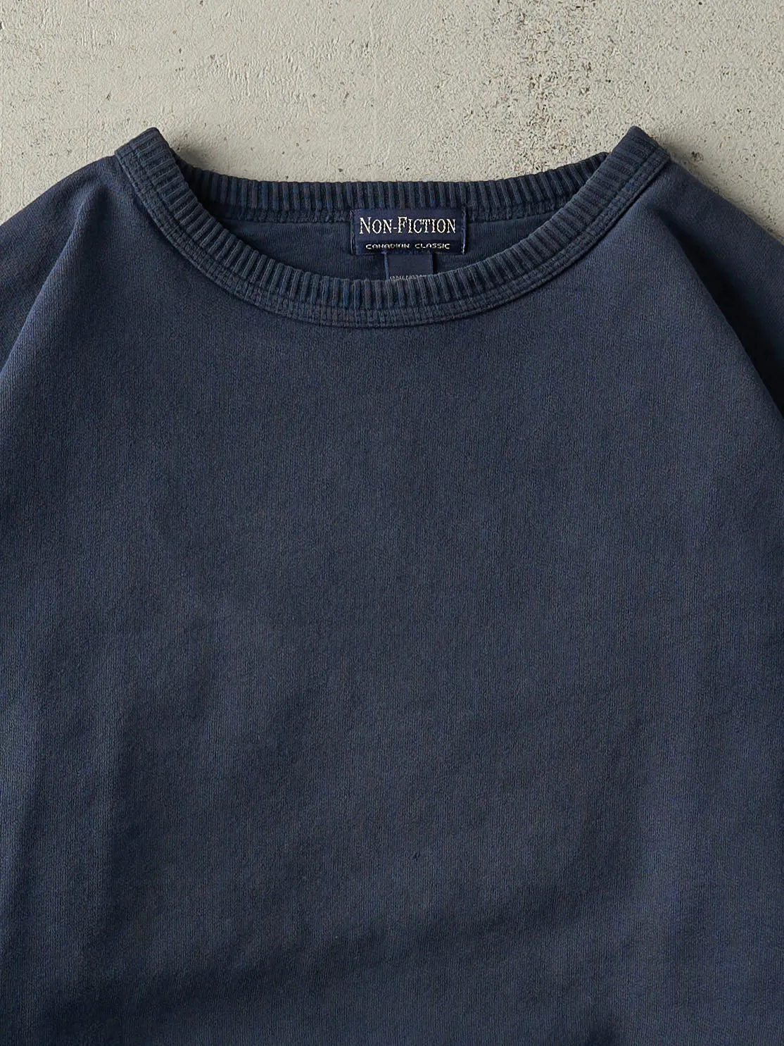 Vintage Y2K Navy Blue Blank Crewneck (XL) sold by Rebalance Vintage product image thumbnail 2