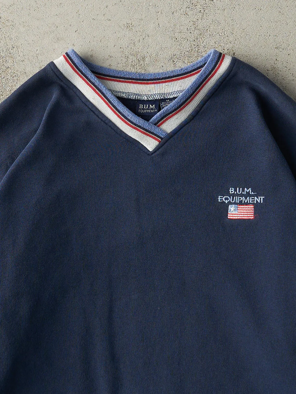 Vintage Y2K Navy Blue BUM Equipment V Neck Sweatshirt (M/L) sold by Rebalance Vintage product image thumbnail 2