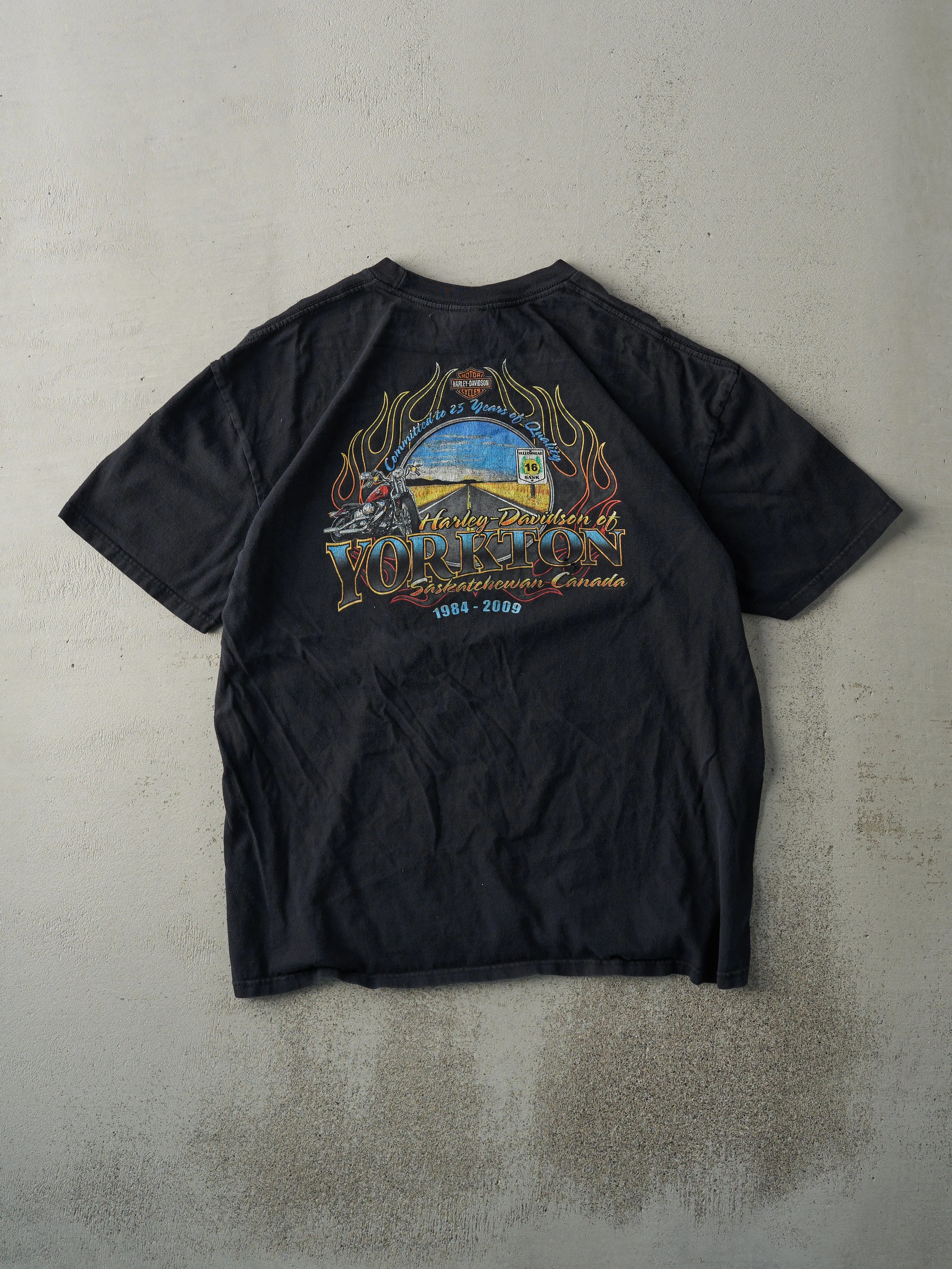 Vintage 09' Harley Black Saskatchewan Canada Harley Davidson Tee (L) sold by Rebalance Vintage product image thumbnail 2