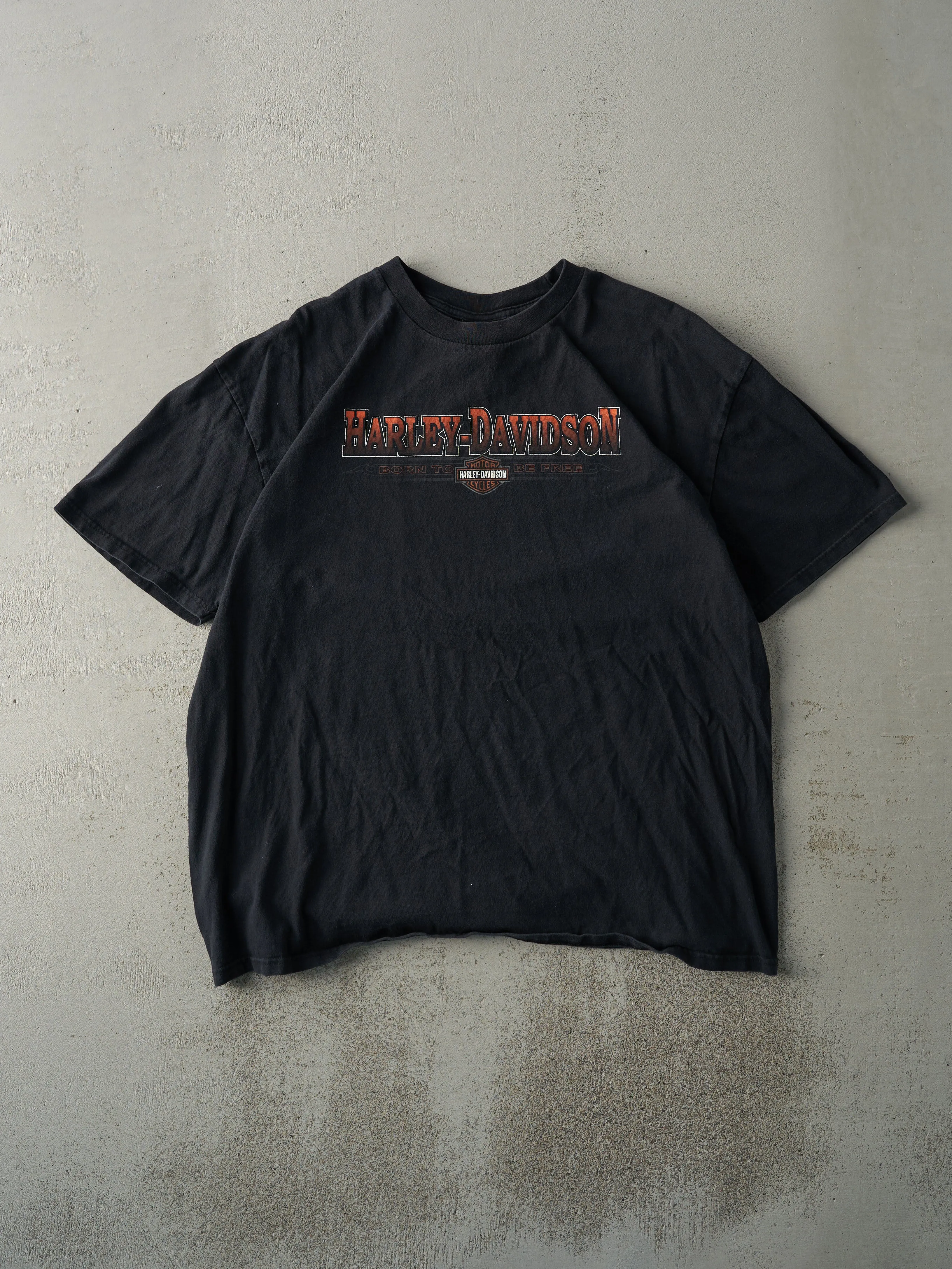 Vintage 09' Harley Black Saskatchewan Canada Harley Davidson Tee (L) sold by Rebalance Vintage