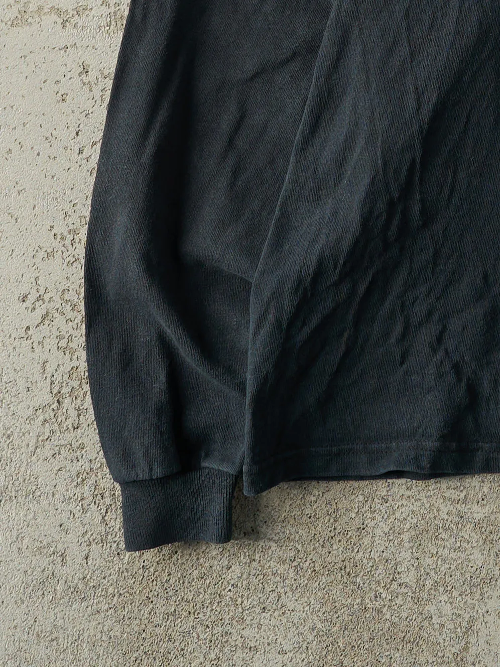 Vintage 01' Black Las Vegas Bowl IX Mock Neck Embroidered Long Sleeve (L) sold by Rebalance Vintage product image thumbnail 3