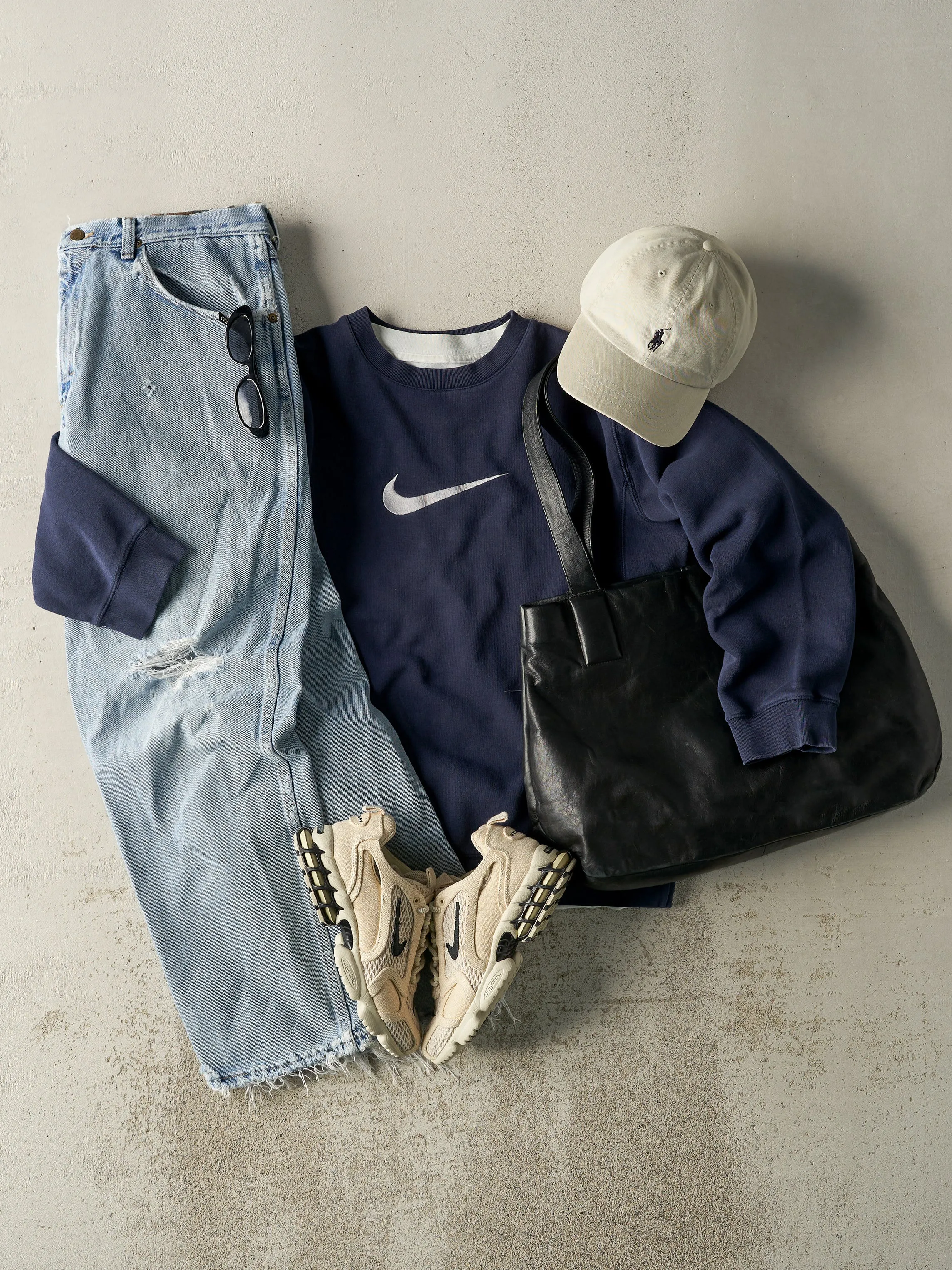 Vintage 90s Light Wash Wrangler Jeans (34x28) sold by Rebalance Vintage product image thumbnail 2