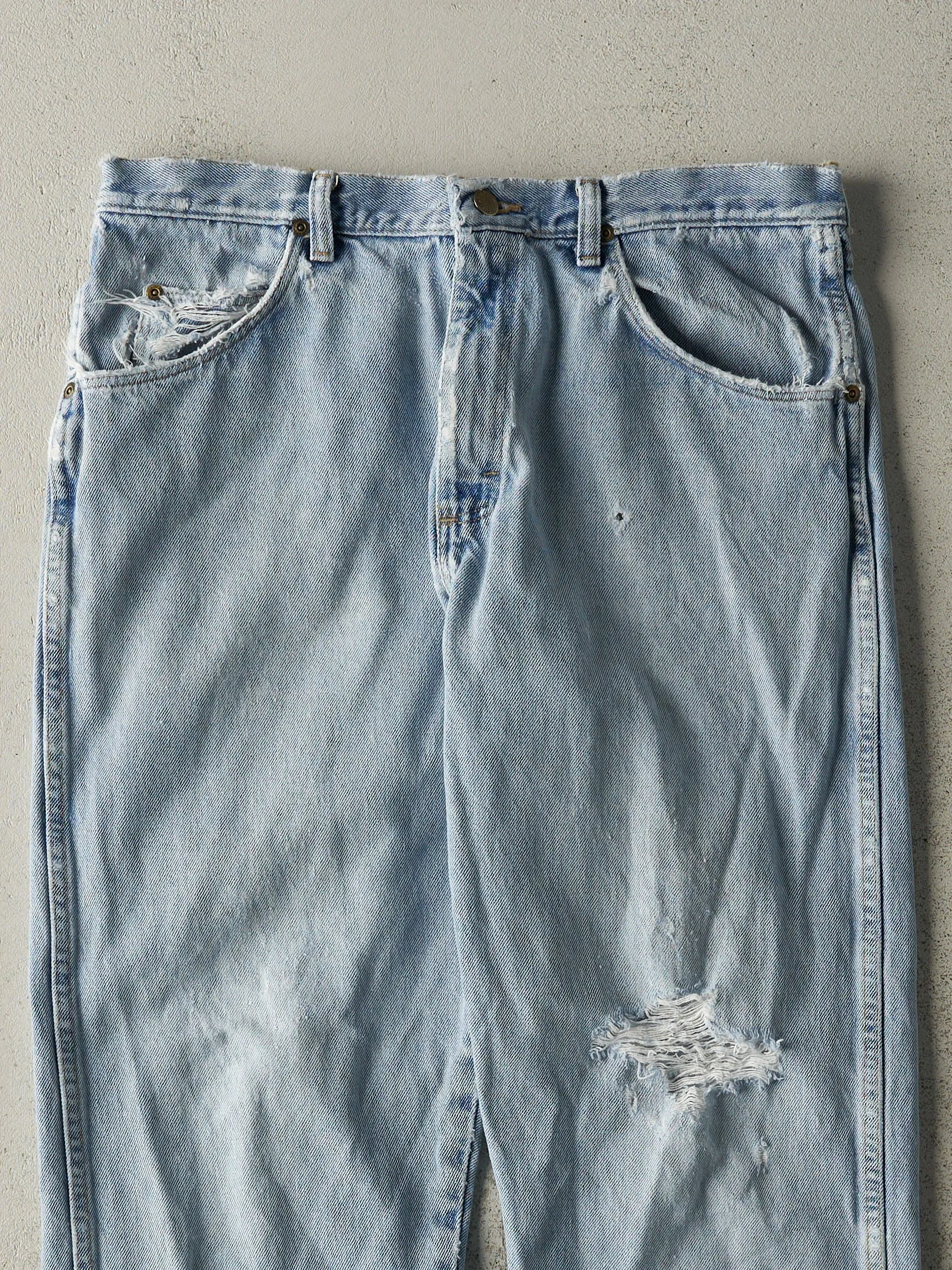Vintage 90s Light Wash Wrangler Jeans (34x28) sold by Rebalance Vintage product image thumbnail 4