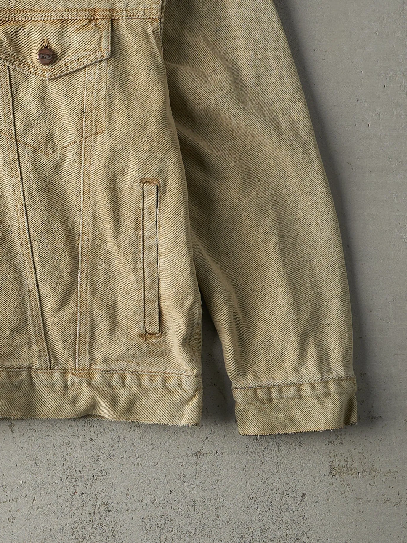 Vintage 90s Beige Structure Jeans Wear Denim Jacket (M) sold by Rebalance Vintage product image thumbnail 3