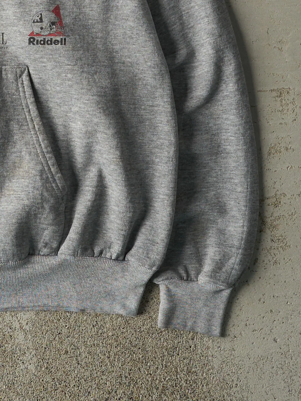 Vintage 98' Grey Pittsburgh Steelers Lightweight Hoodie (M) sold by Rebalance Vintage product image thumbnail 3